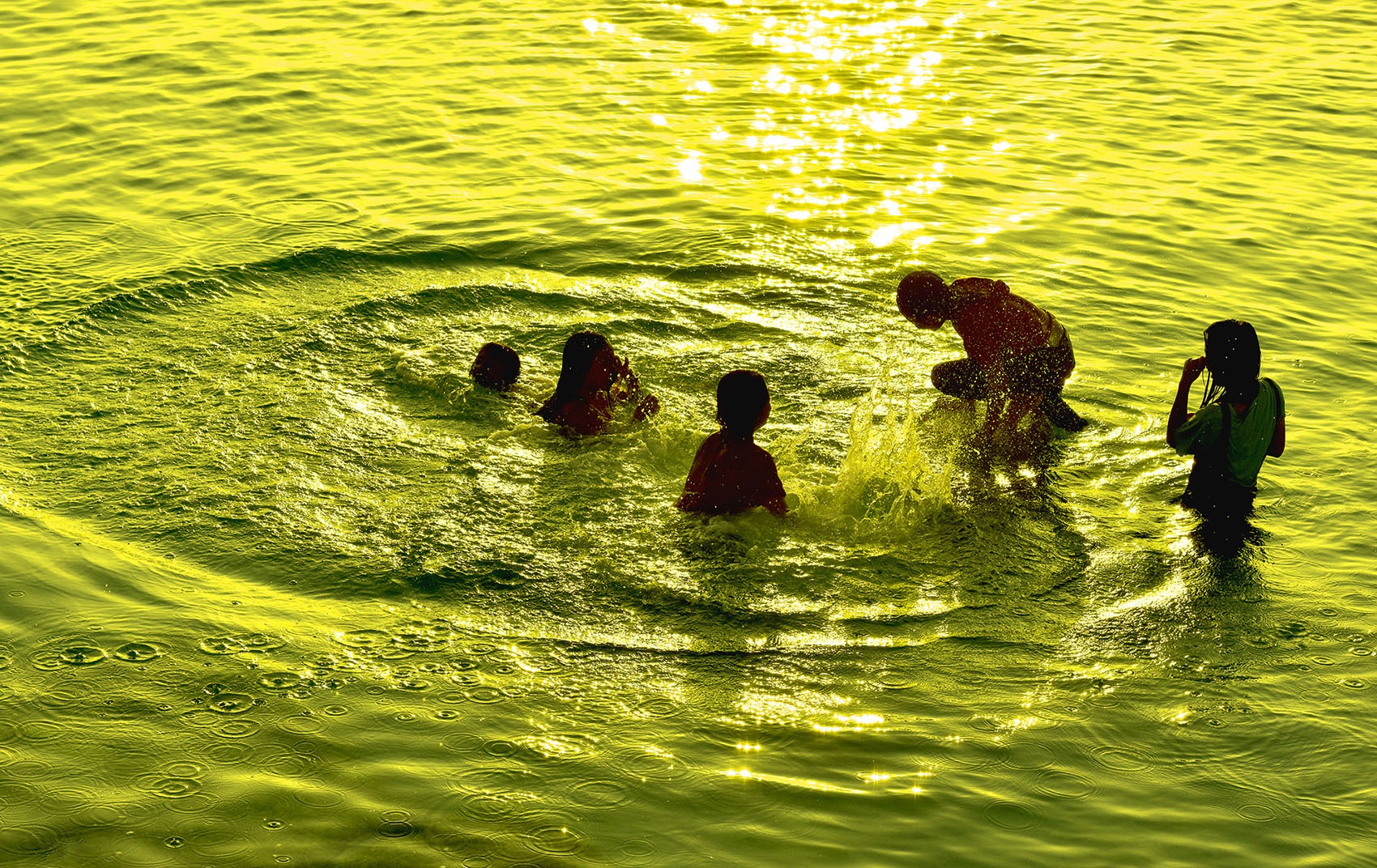 Di san thien nhien Quang Ngai sap giao cho Tap doan FLC hinh anh