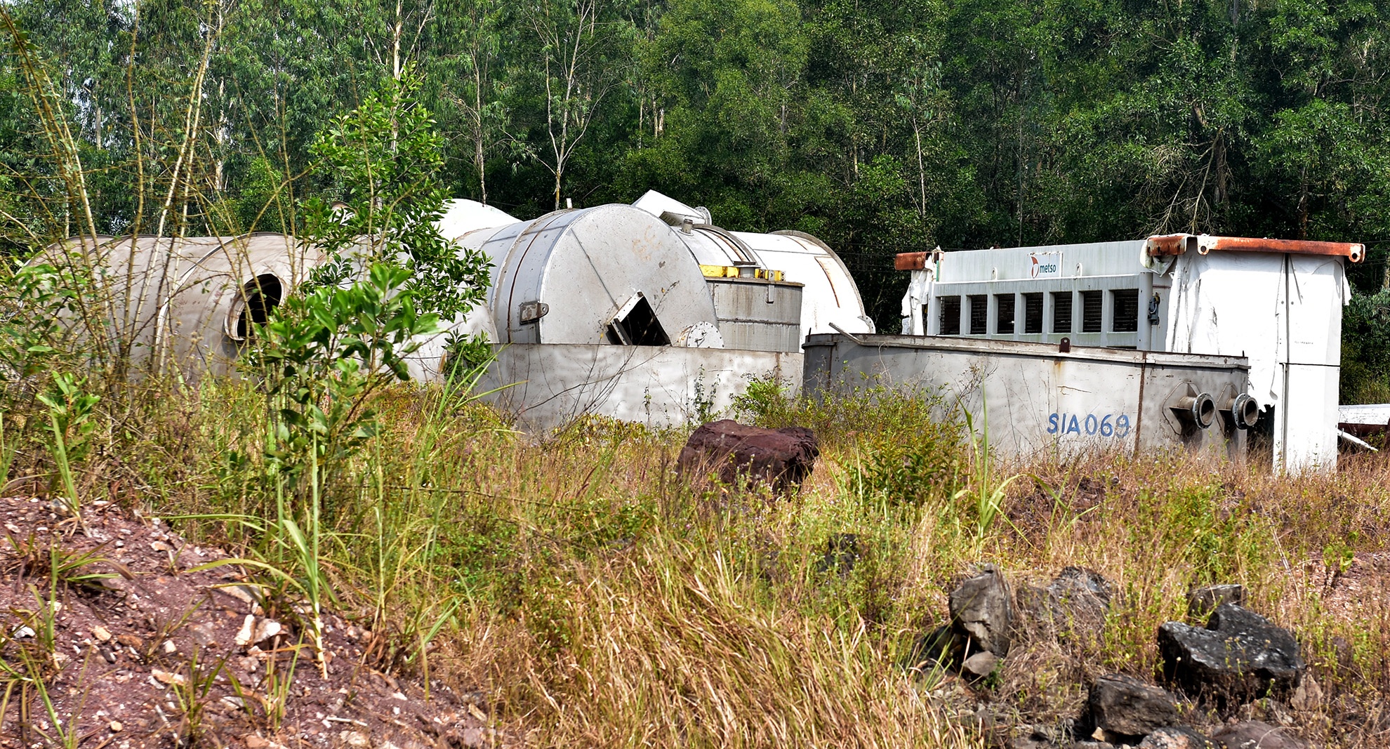 Nha may bo hoang lang phi anh 4