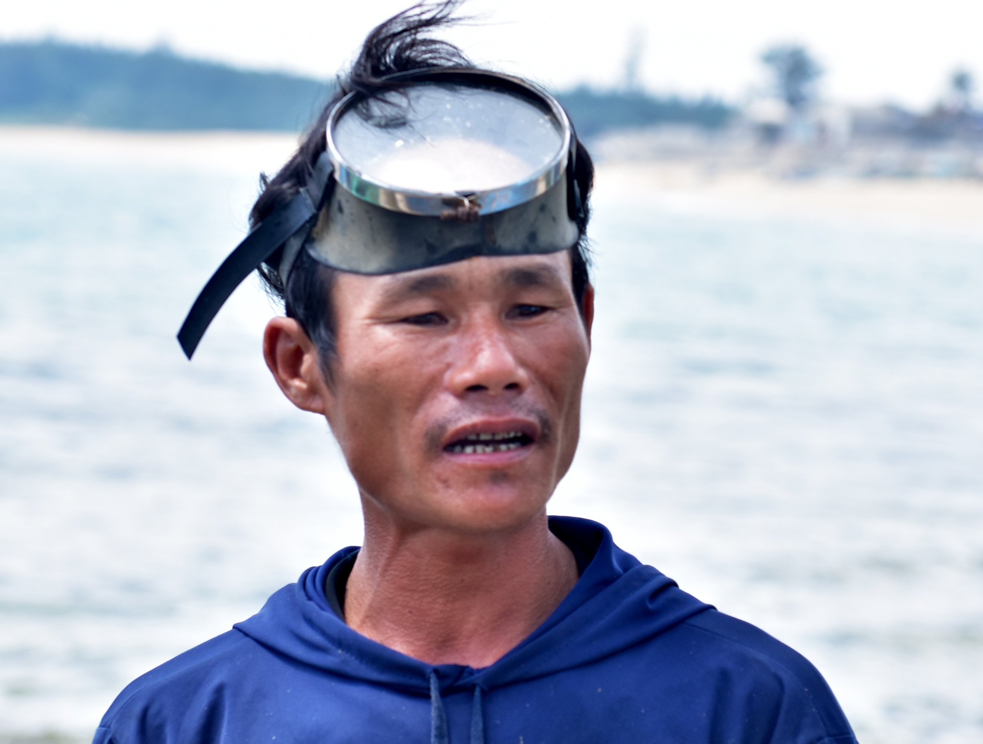 Nguoi dan trai long noi lo tai dinh cu xa bien, nhuong dat cho FLC hinh anh