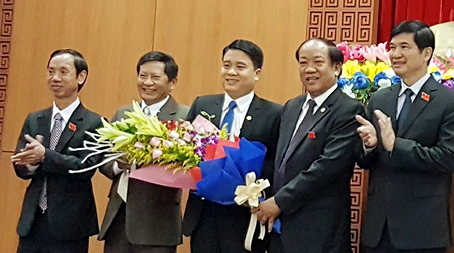 Quang Nam co pho chu tich UBND tinh 39 tuoi hinh anh