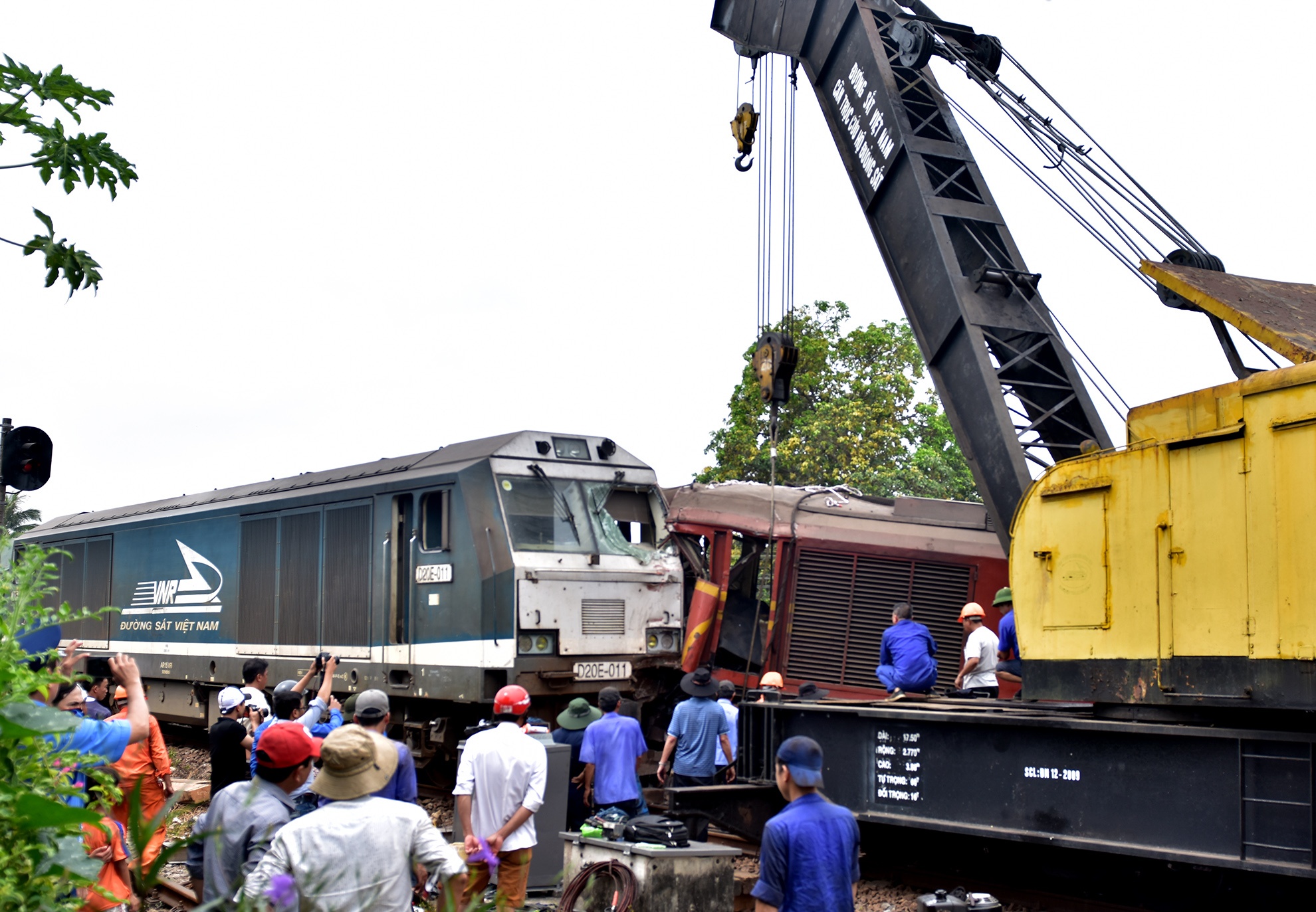 Hai tàu hàng tông Quảng Nam ảnh 9 Hai tau hang tong Quang Nam anh 9