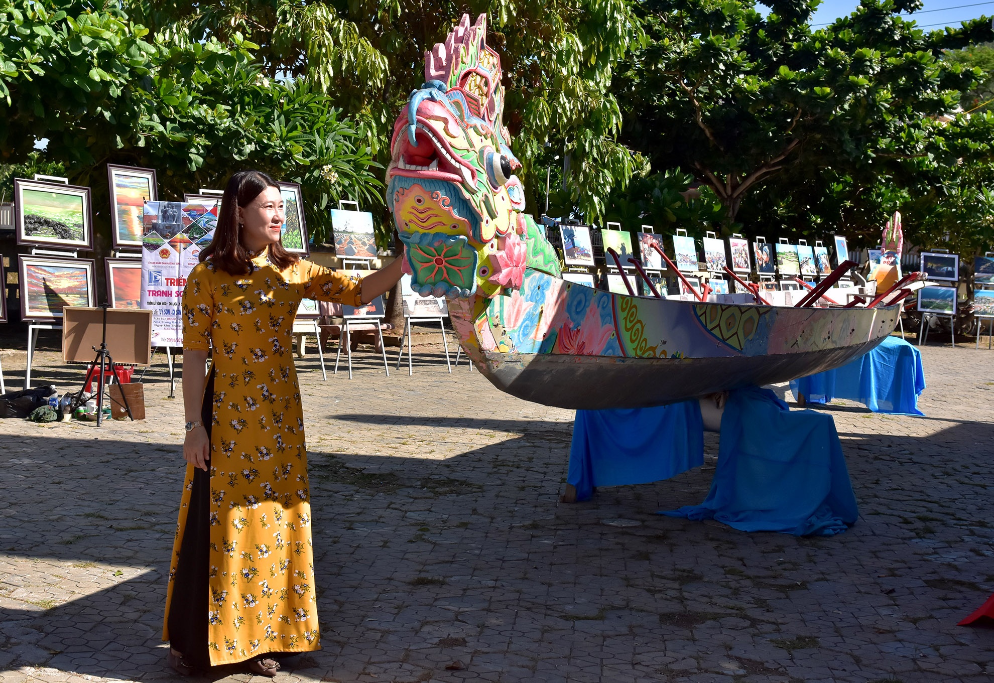 3.000 nguoi hat quoc ca anh 2