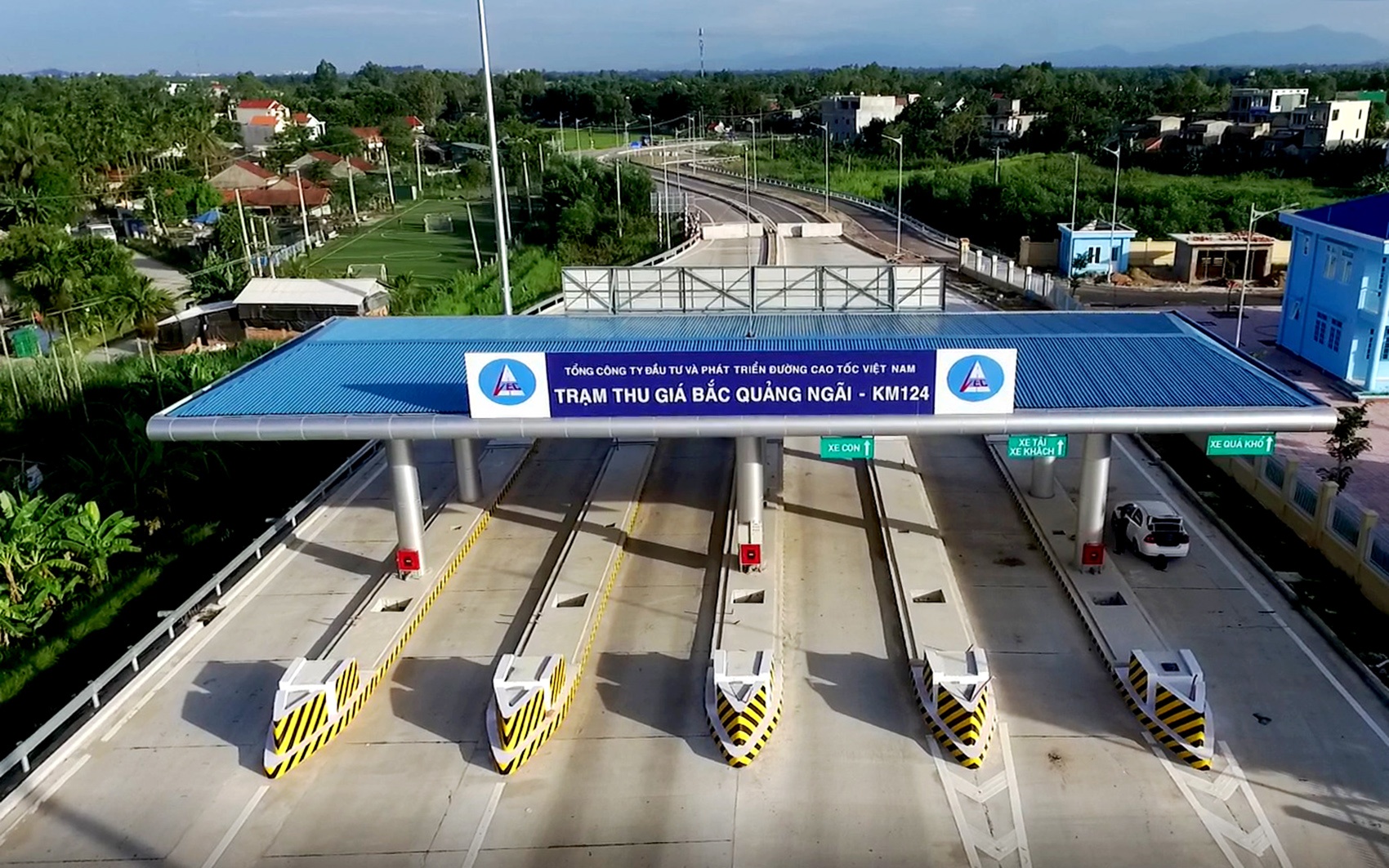 Cao toc Da Nang - Quang Ngai anh 3