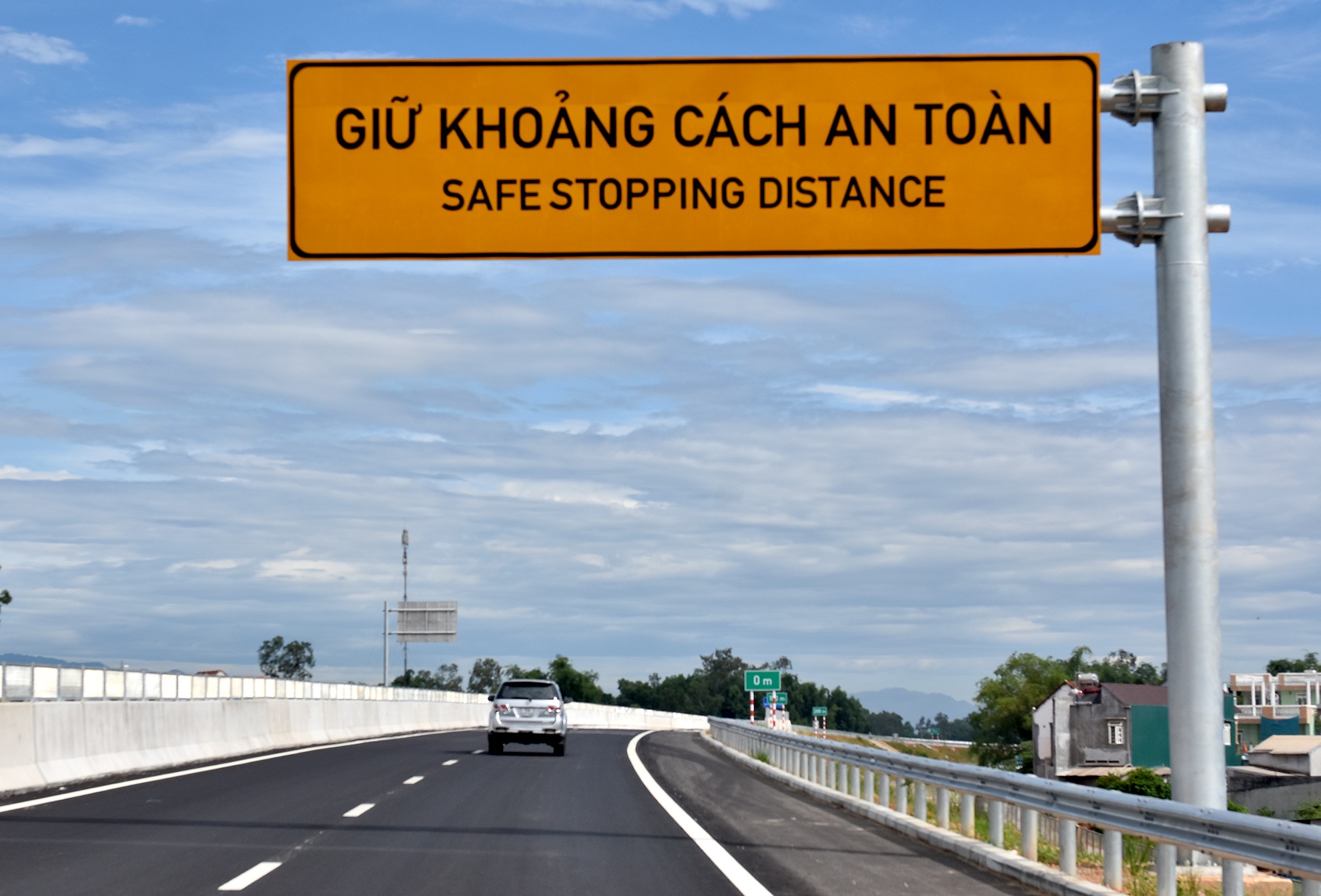 Cao toc Da Nang - Quang Ngai anh 9