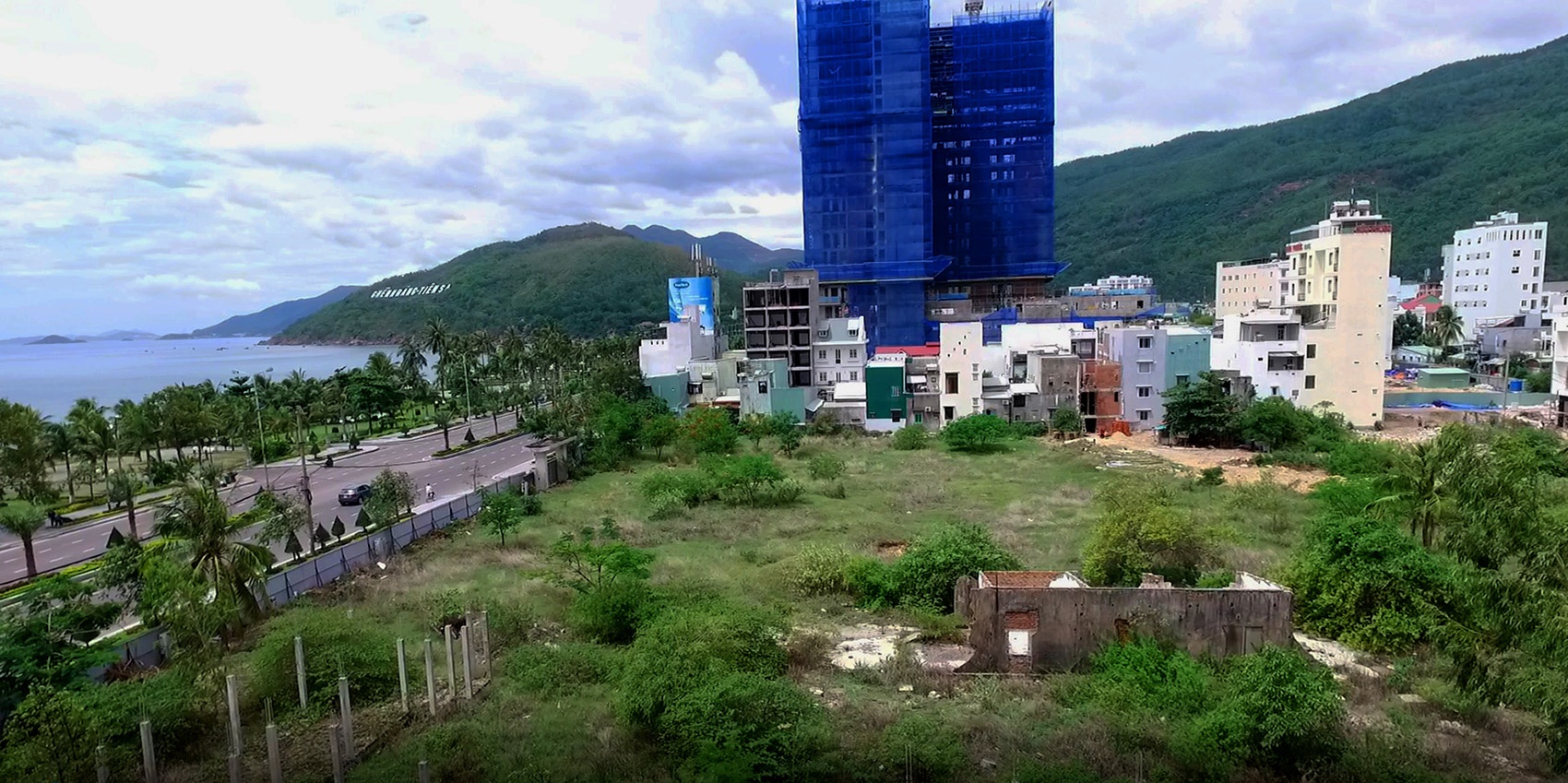 Co dai phu kin o hai du an nghin ty tren 'dat vang' Quy Nhon hinh anh