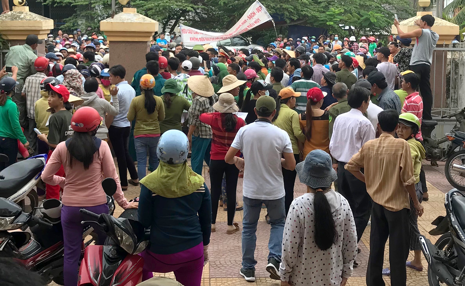 Dan bao vay nha may rac anh 3