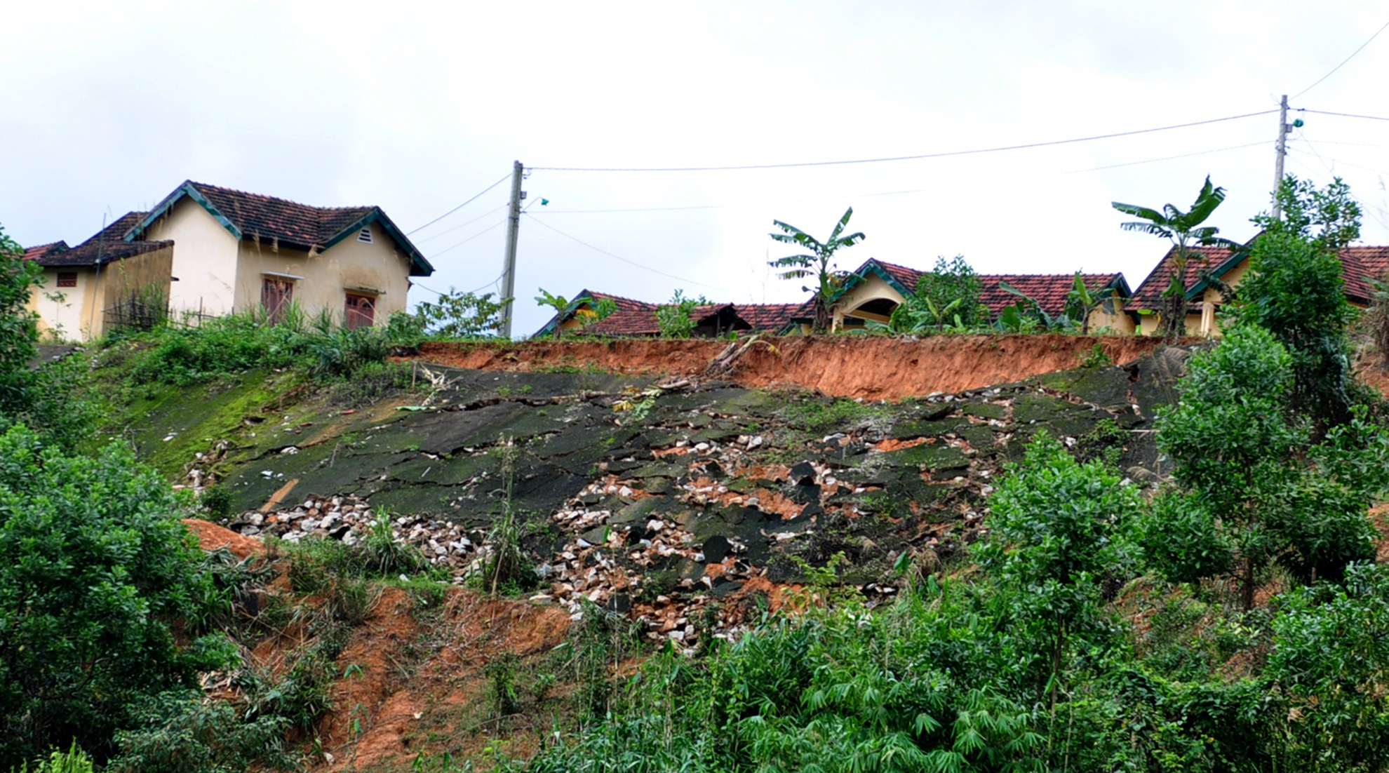 Ho tu than o Quang Ngai anh 11