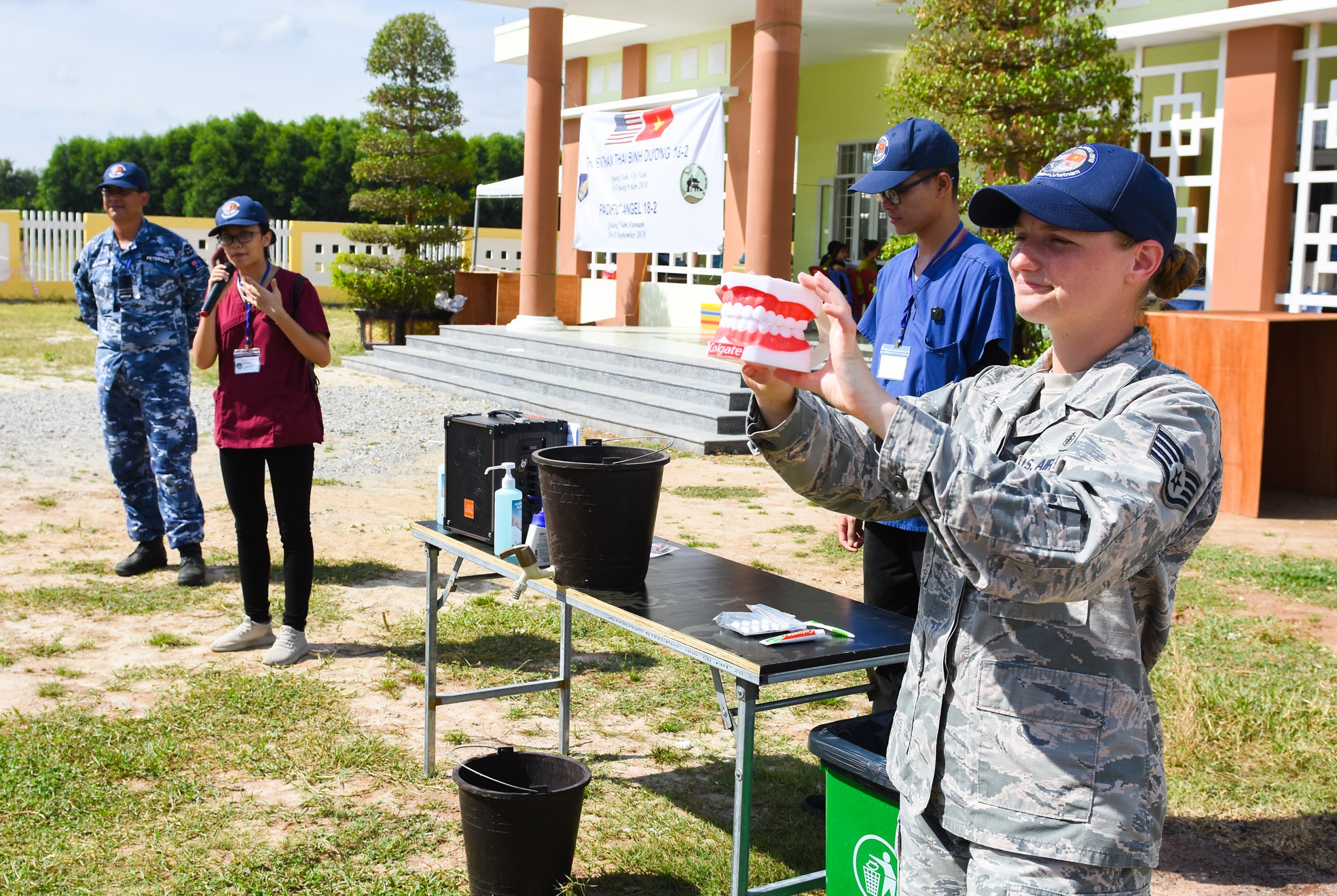 Hoa Ky- Viet Nam hop tac anh 3