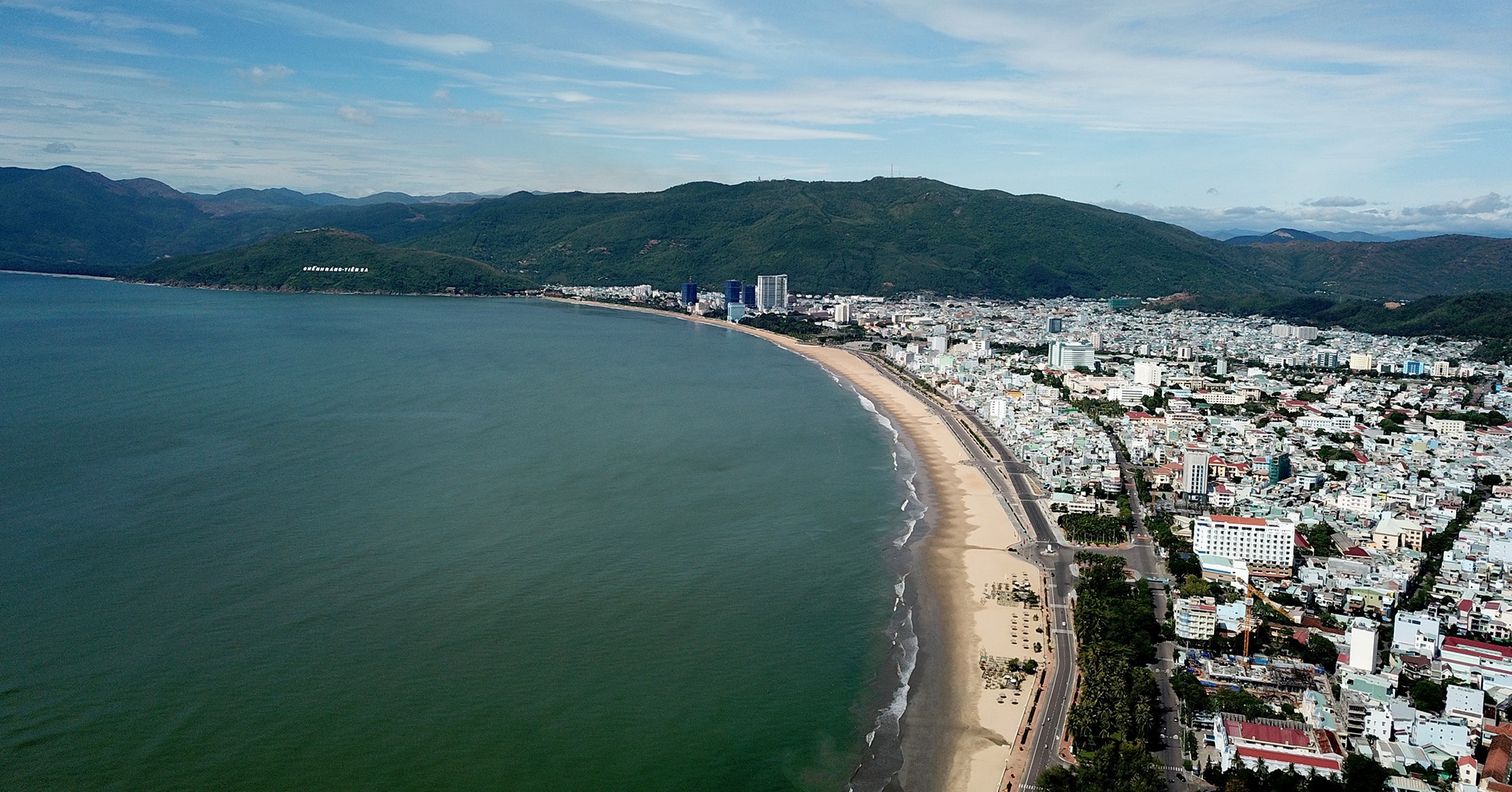 Binh Dinh xu ly bun den anh 1