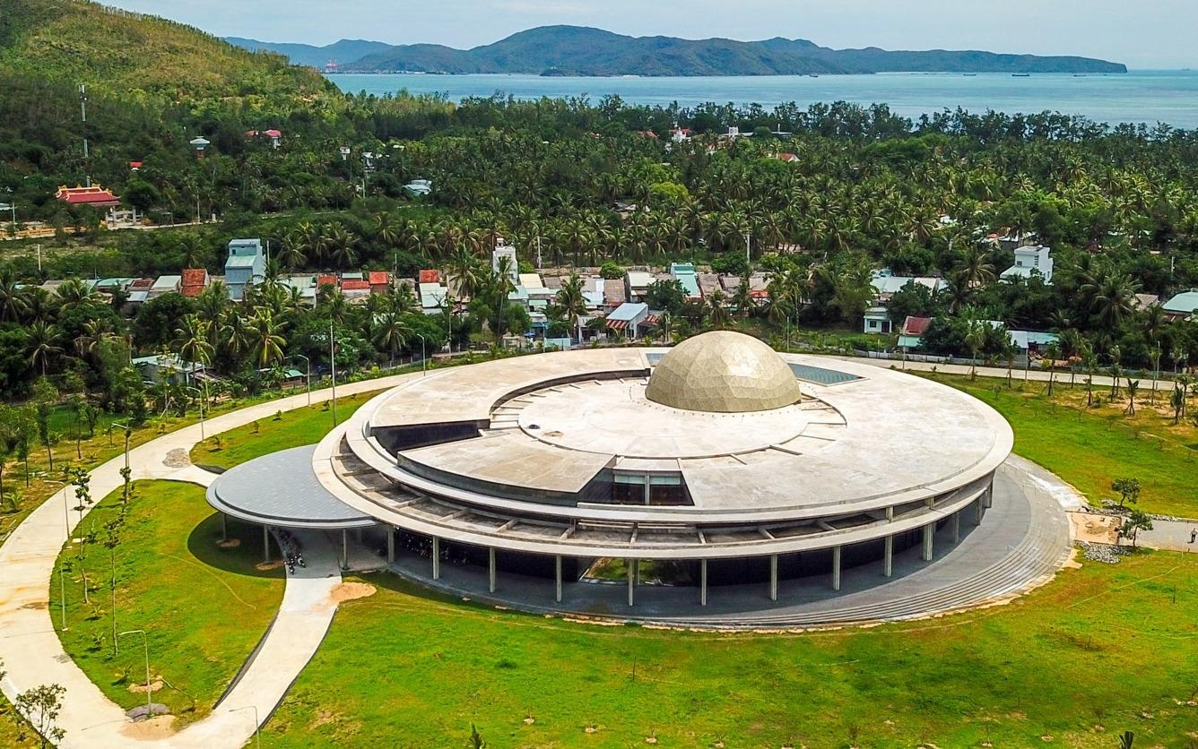 To hop khong gian khoa hoc dau tien cua ca nuoc hinh anh