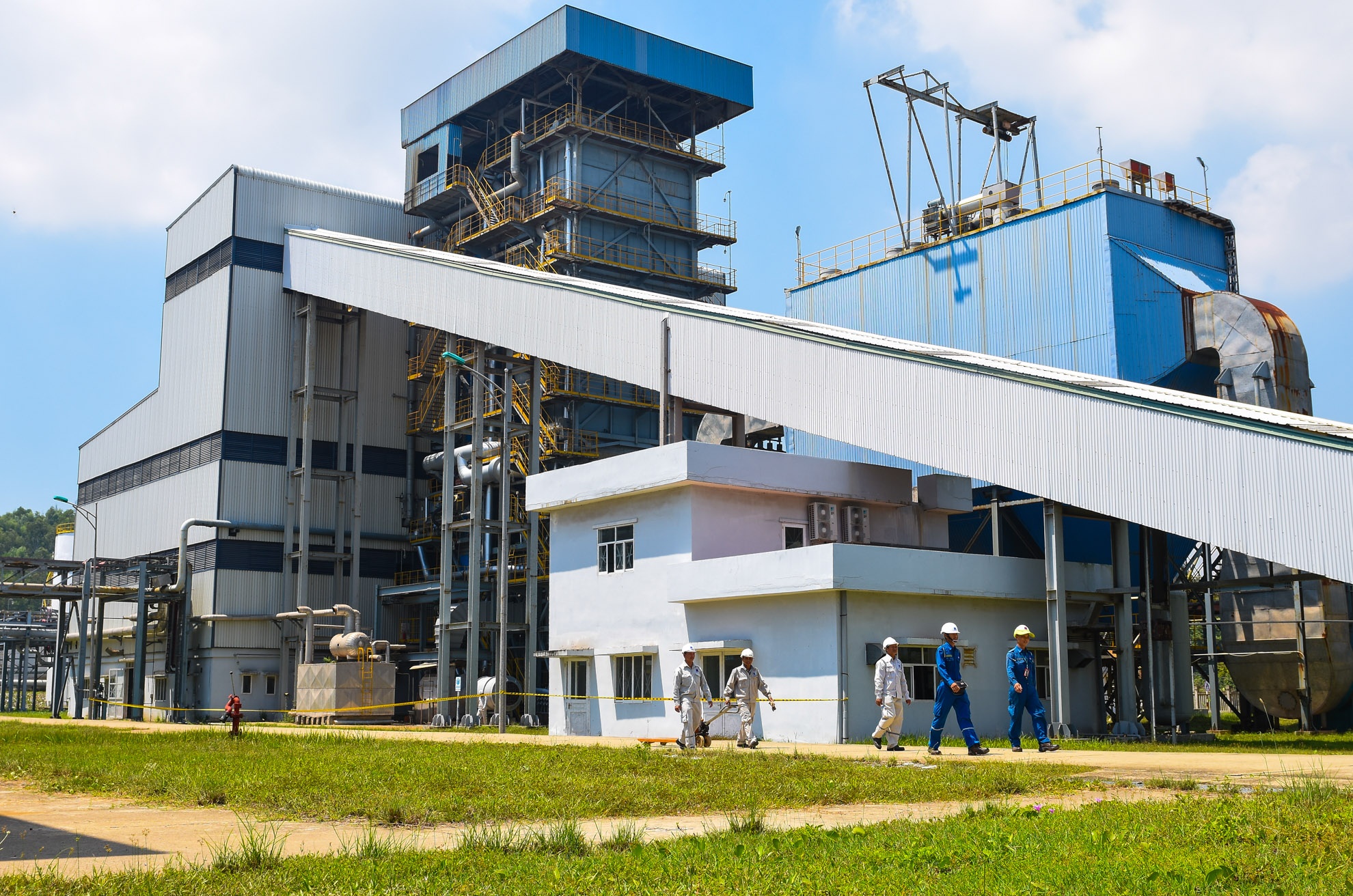 Nha may Ethanol Dung Quat anh 4