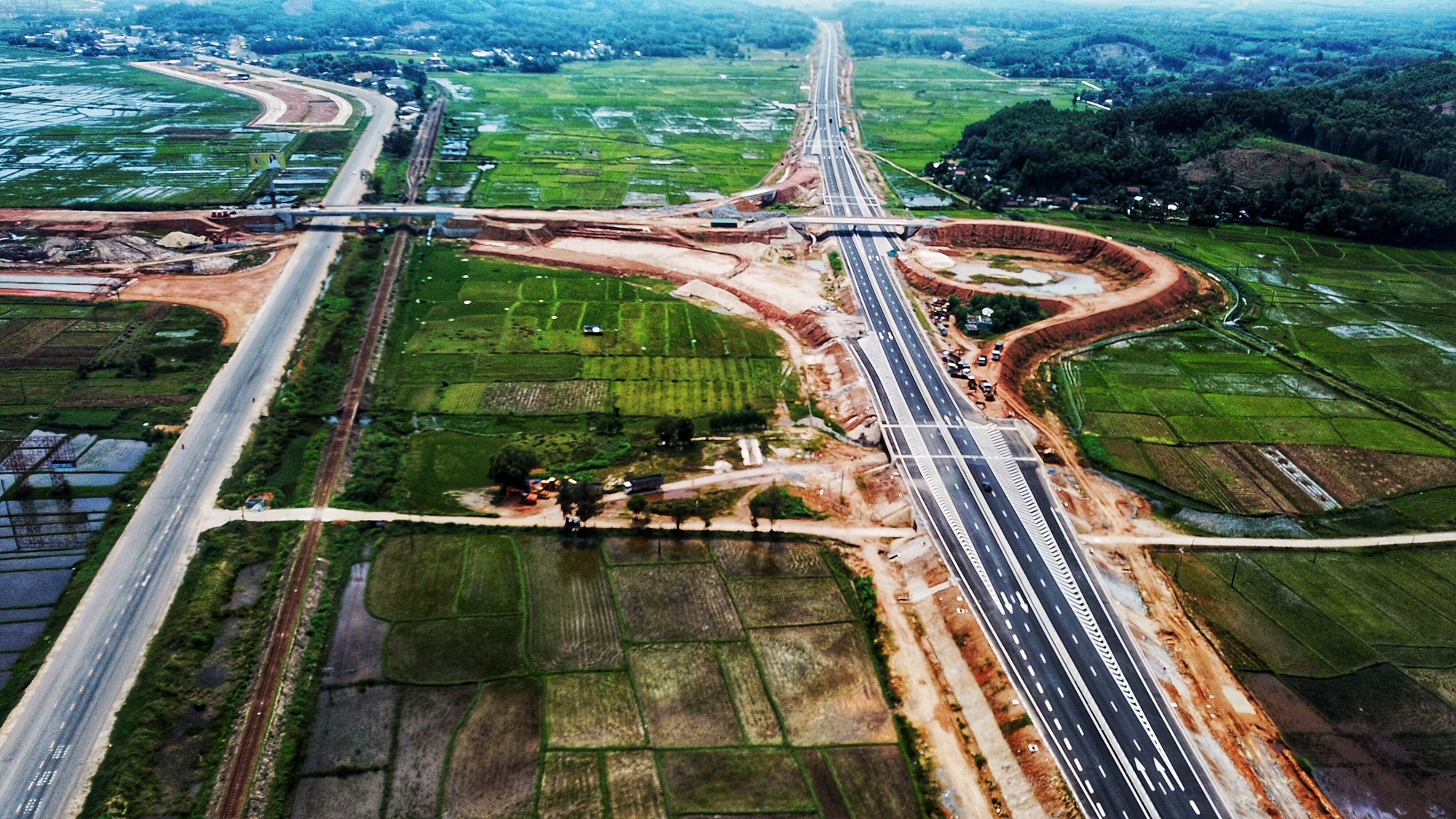 Cao toc Da Nang Quang Ngai anh 3