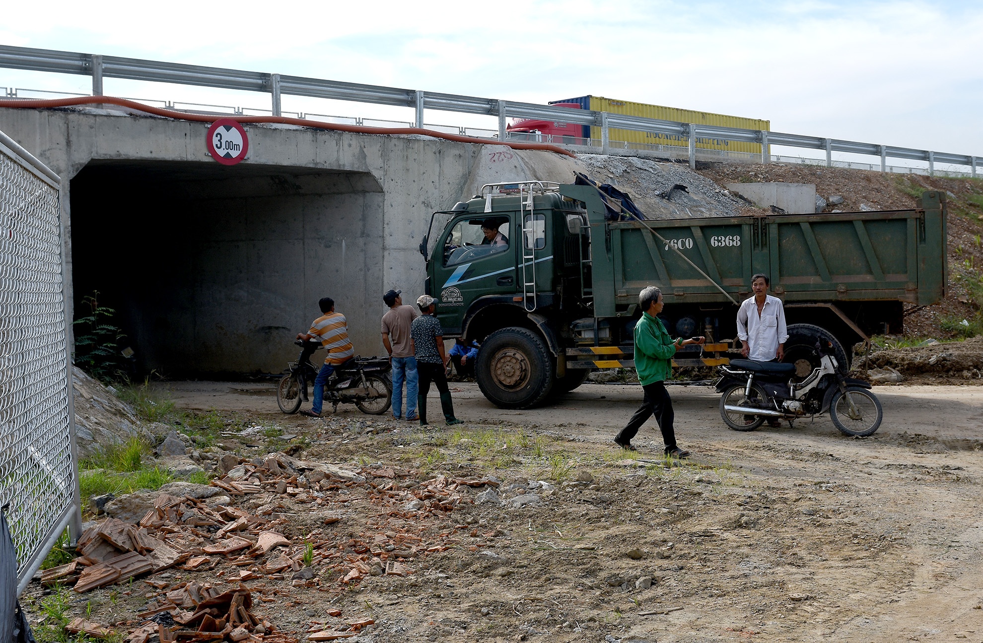 Cao toc Da Nang- Quang Ngai anh 12