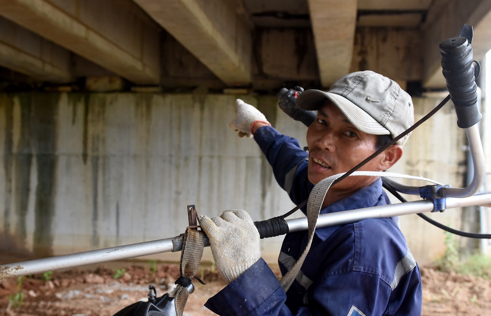 Nha thau khac phuc su co tham dot tren cao toc 34.500 ty hinh anh