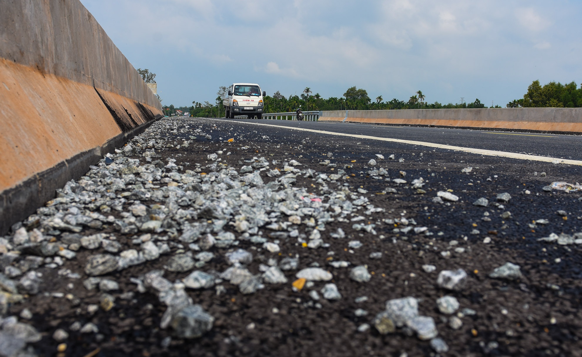 Cao toc Da Nang- Quang Ngai anh 22