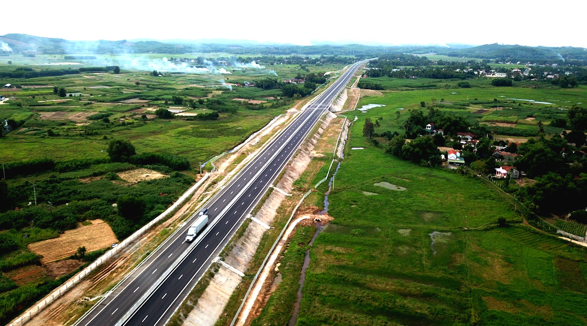 Cao toc Da Nang- Quang Ngai anh 12