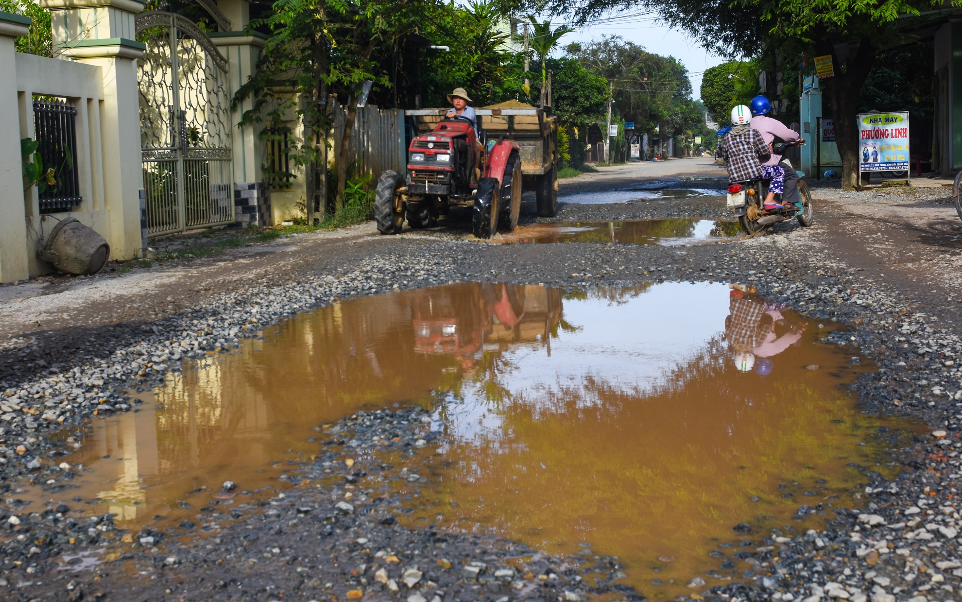 Dan khon kho vi nha thau cao toc 34.500 ty cham khac phuc duong hinh anh