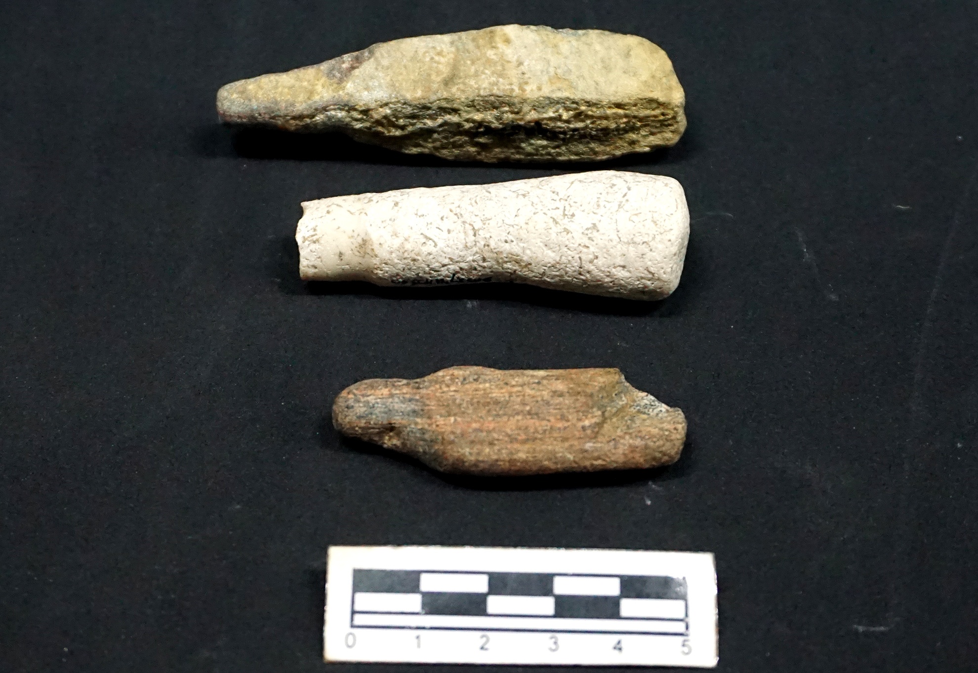 Phát hiện mộ chum Sa Huỳnh ảnh 2 Phat hien mo chum Sa Huynh anh 2