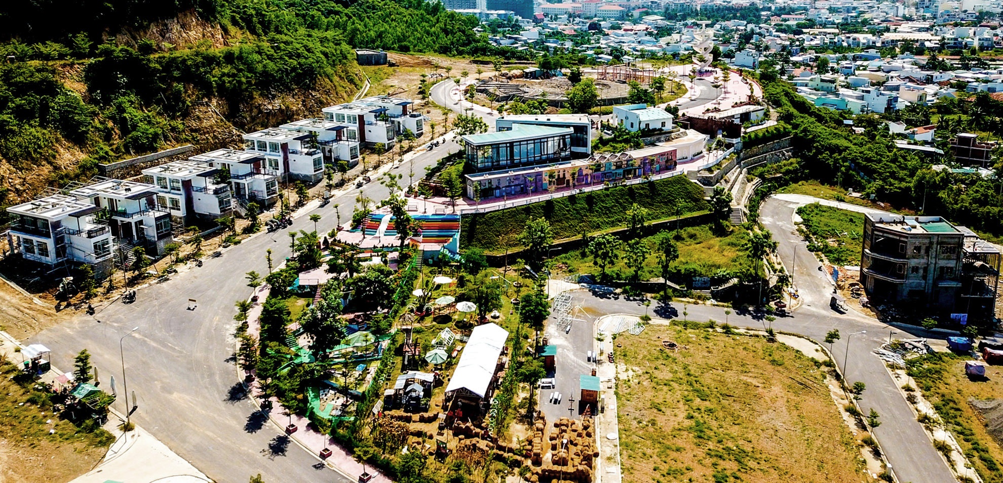 Toan canh du an xay ra su co vo ho lam 4 nguoi chet o Nha Trang hinh anh