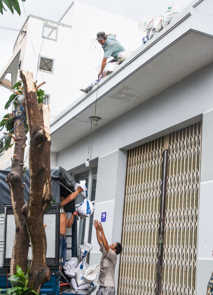 Cap tap chong bao so 9 anh 3