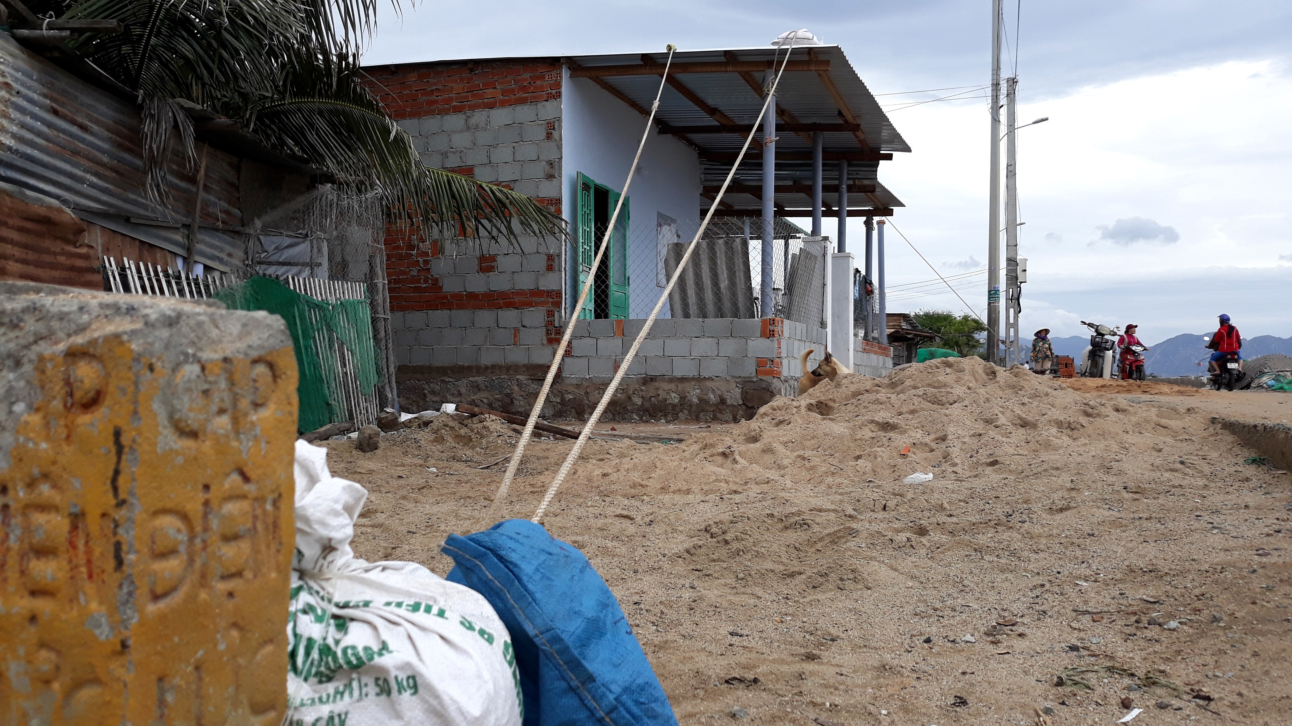 Dan Nha Trang chay tranh bao anh 14