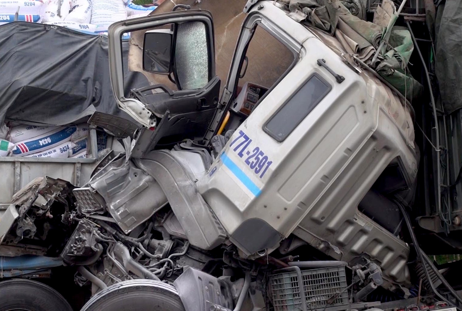 Tai nạn giao thông cao tốc ảnh 2 Tai nan giao thong cao toc anh 2