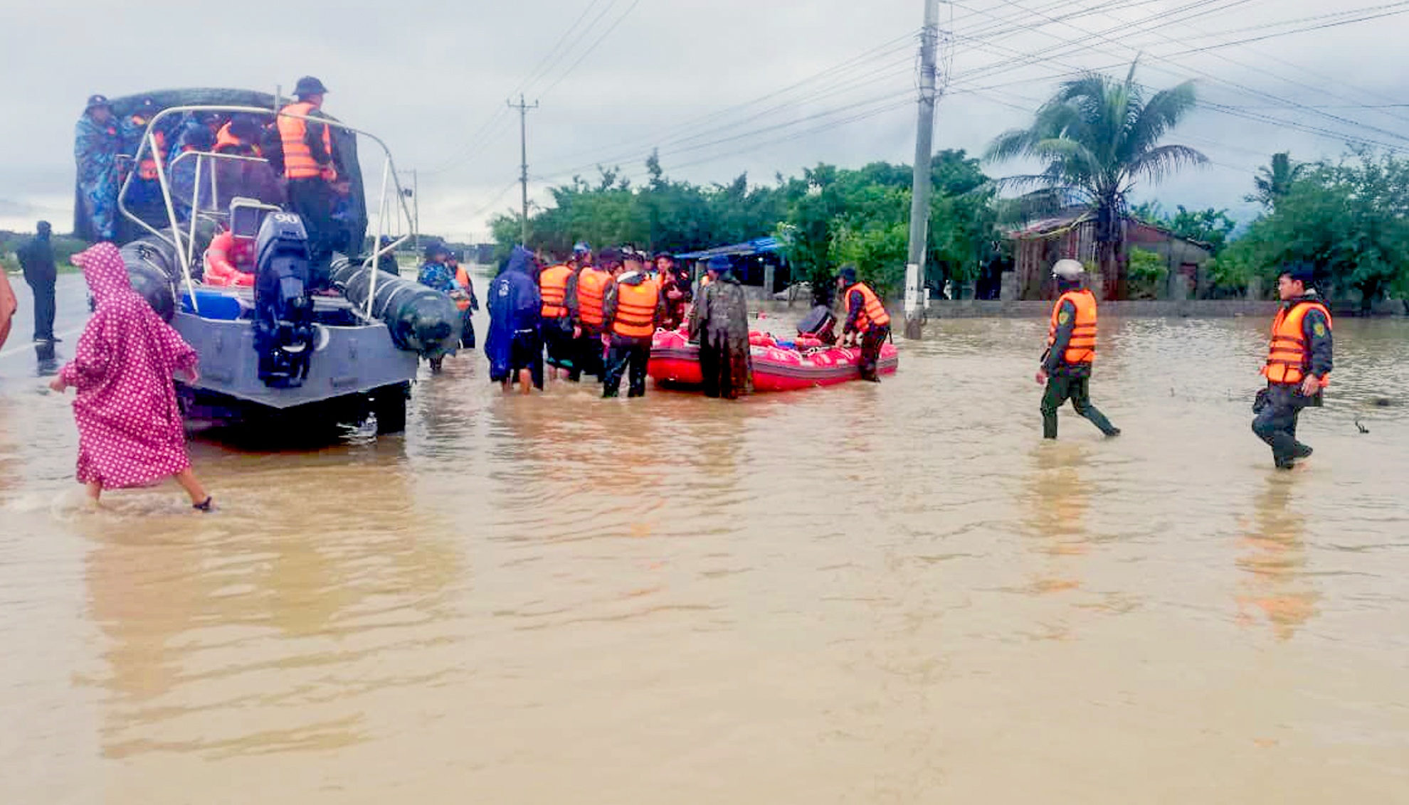 Khanh Hoa co lap nhieu noi anh 6