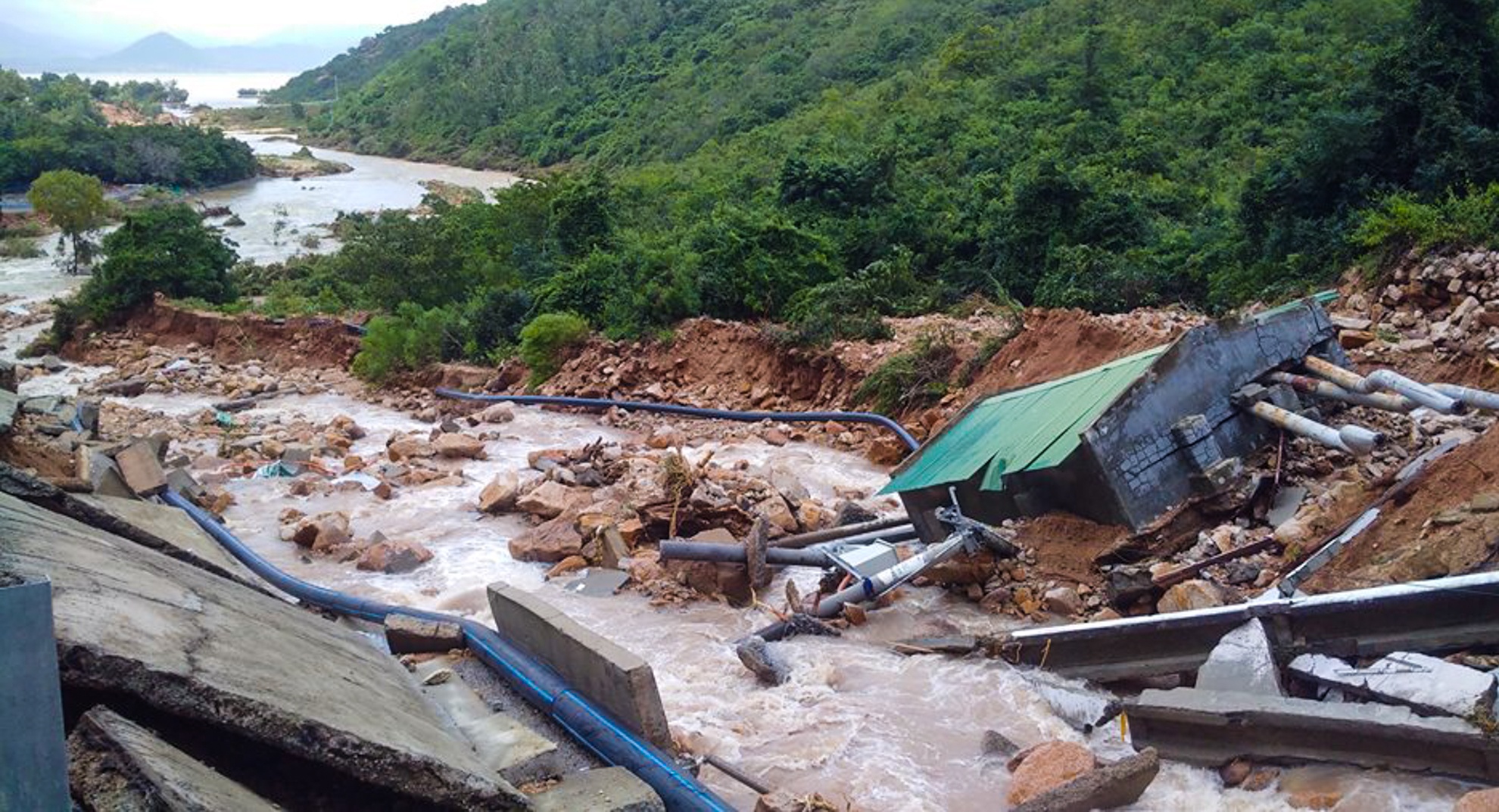 Khanh Hoa co lap nhieu noi anh 12