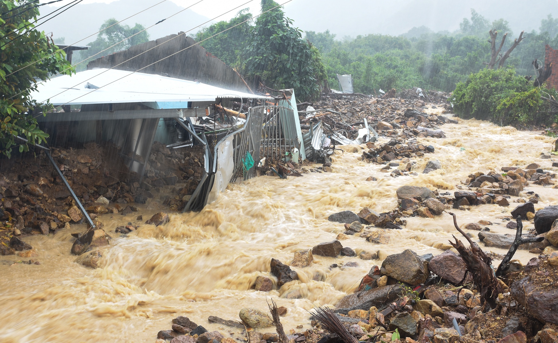 Nha Trang ung pho mua lu anh 15