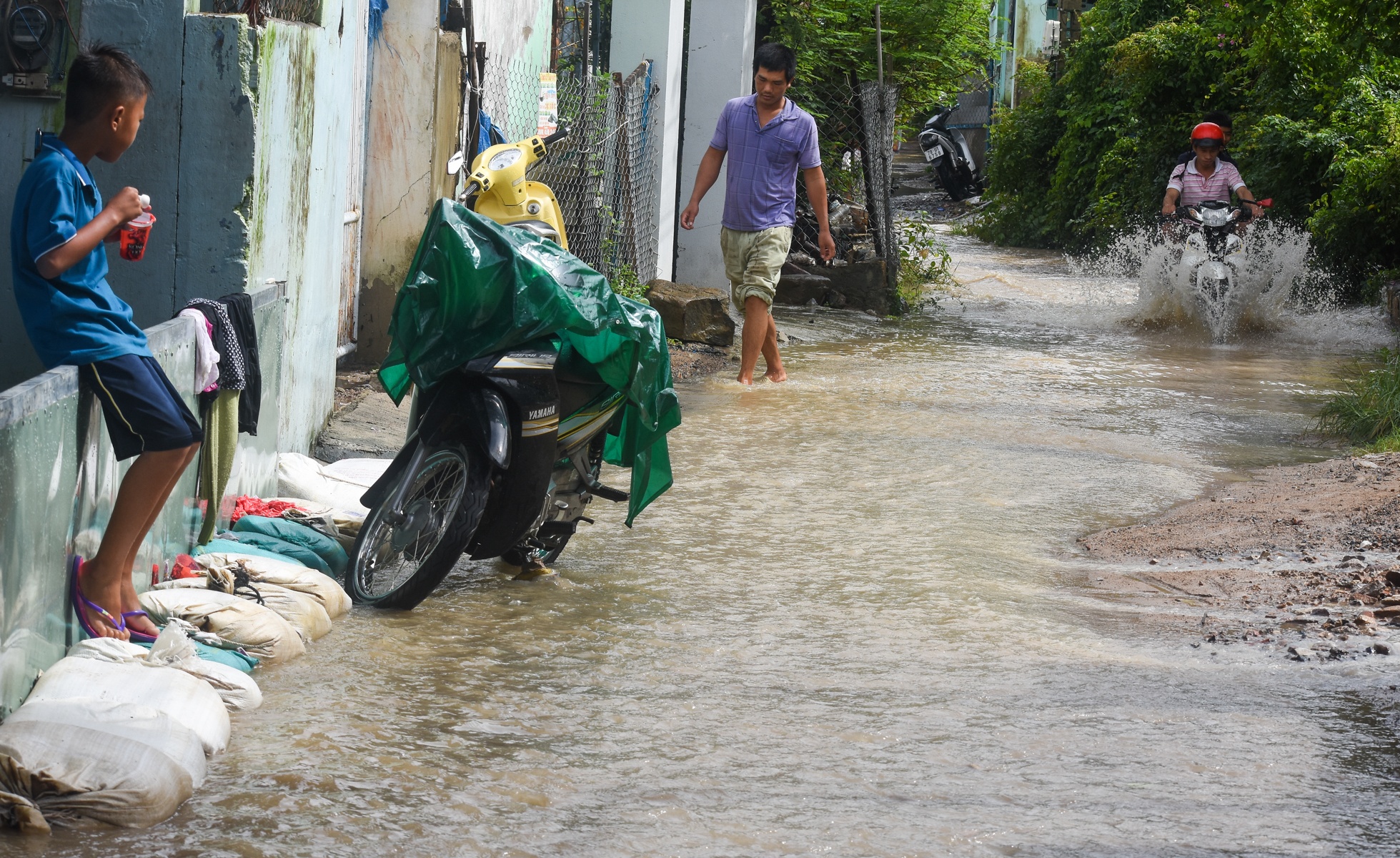 Nha Trang ung pho mua lu anh 5