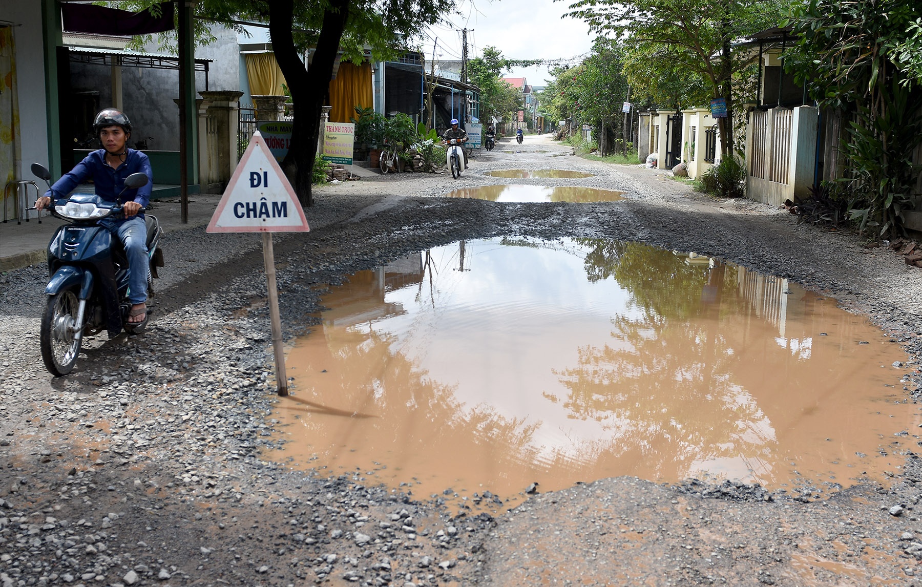 Chu dau tu cao toc 34.500 ty cham hoan tra mat duong cho nguoi dan hinh anh