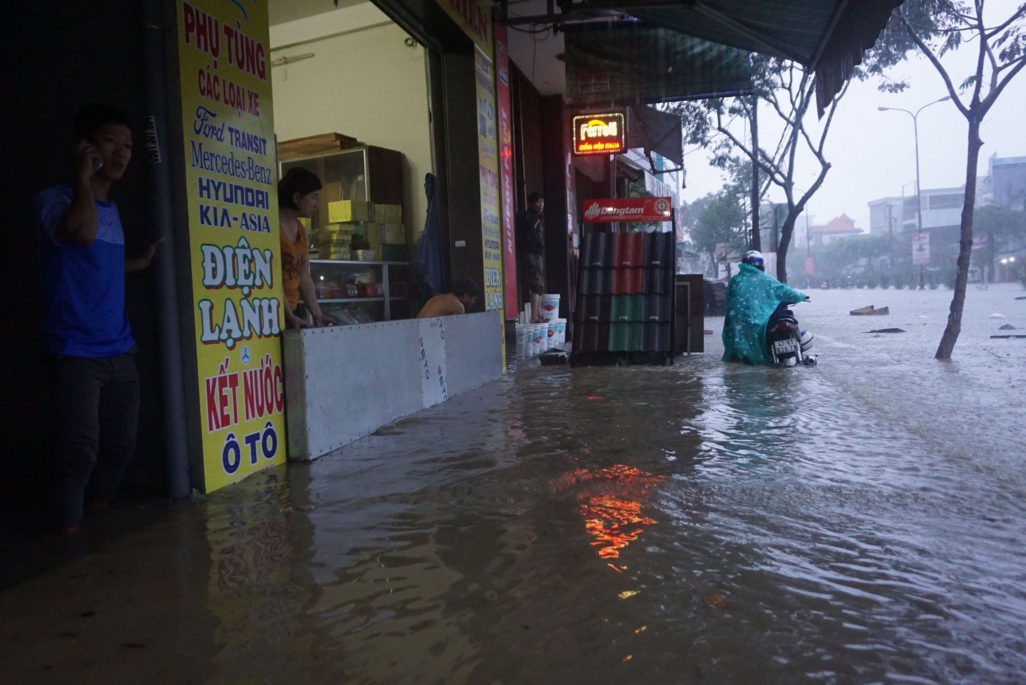 Mua gay ngap nang Da Nang anh 7