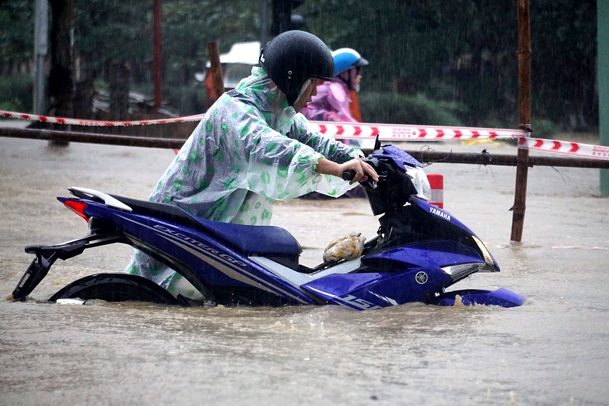 Mua gay ngap nang Da Nang anh 5