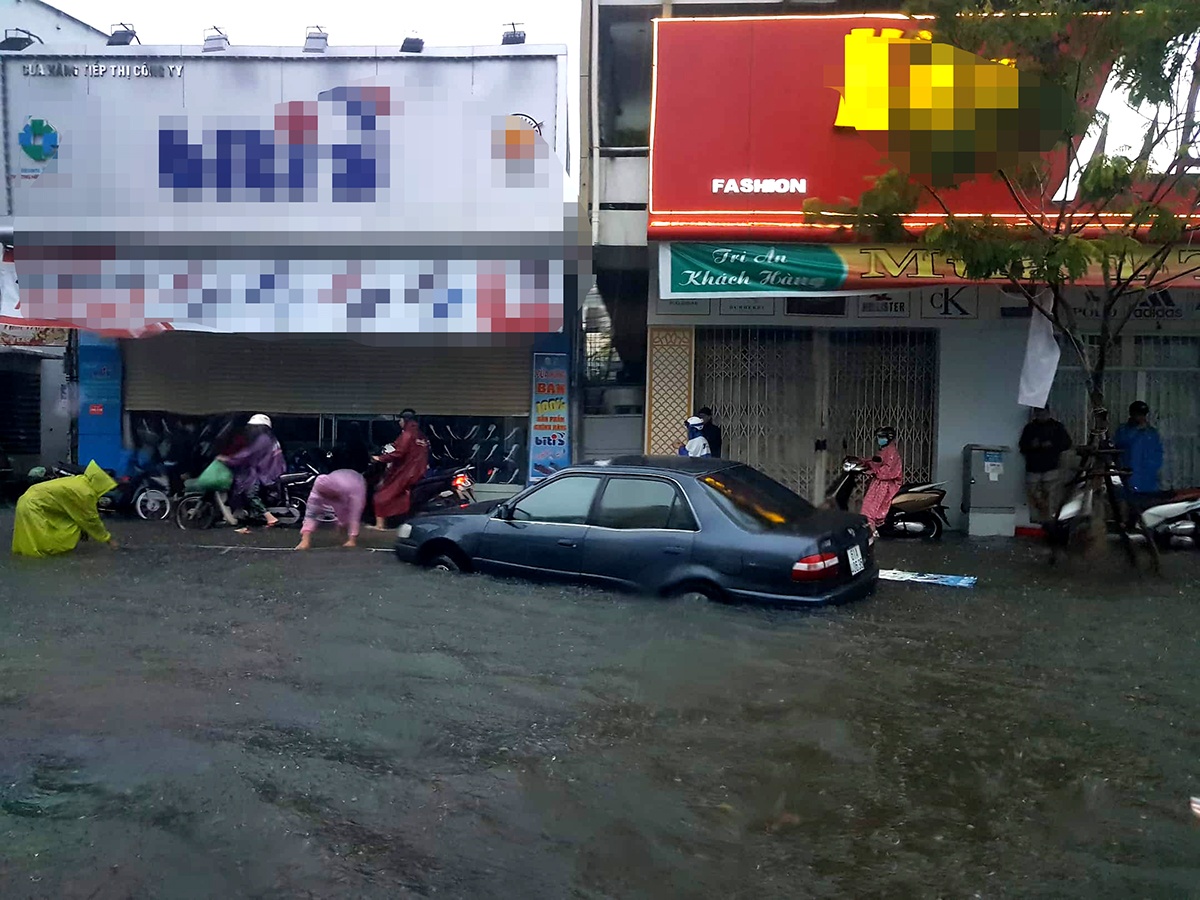 Mua gay ngap nang Da Nang anh 9