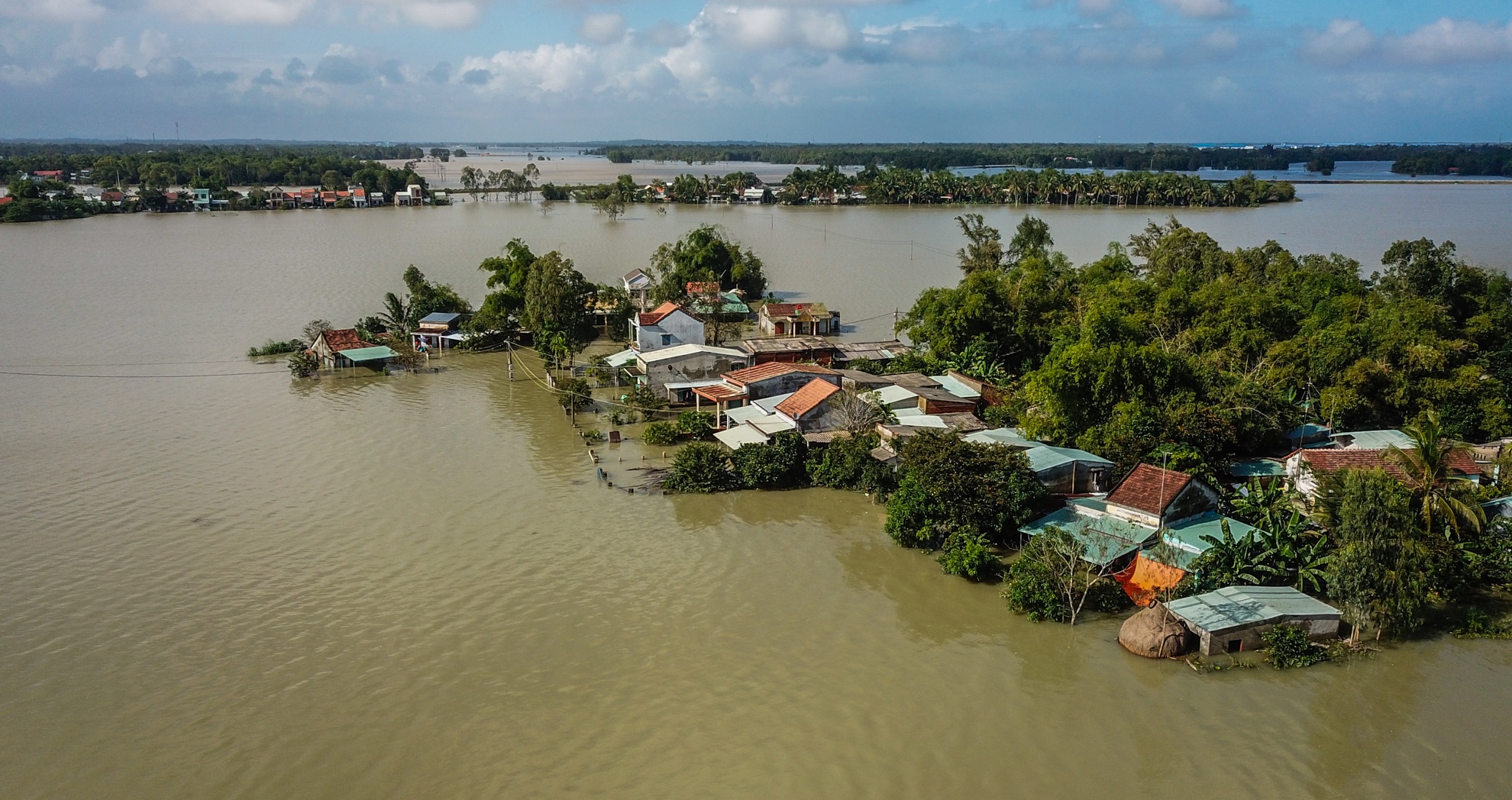 Mưa lũ ngập sâu Quảng Nam ảnh 2 Mua lu ngap sau Quang Nam anh 2