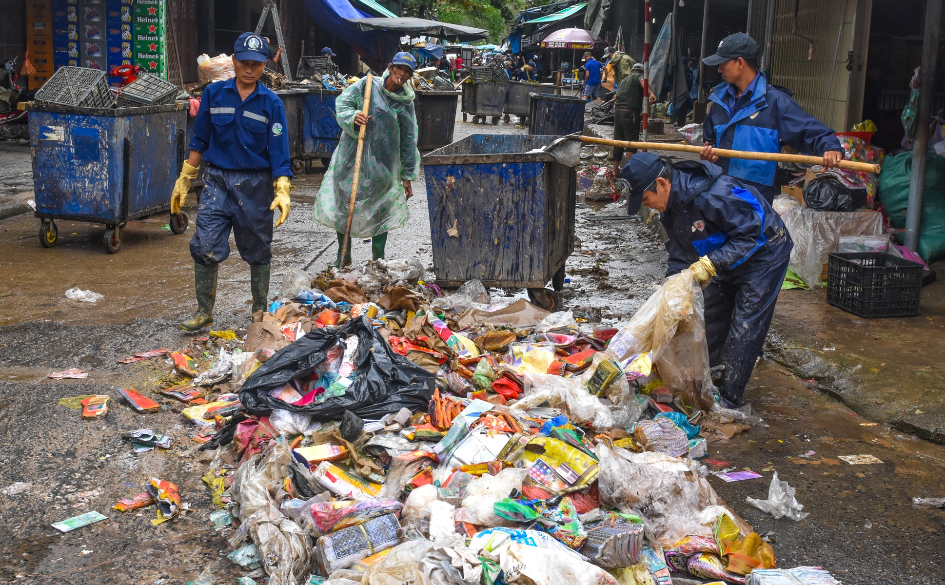 Tieu thuong Tam Ky khon kho anh 4