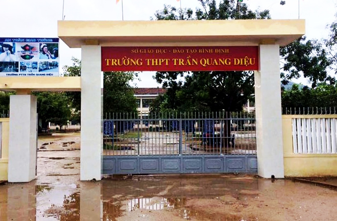 Thay giao bi danh o Binh Dinh anh 1