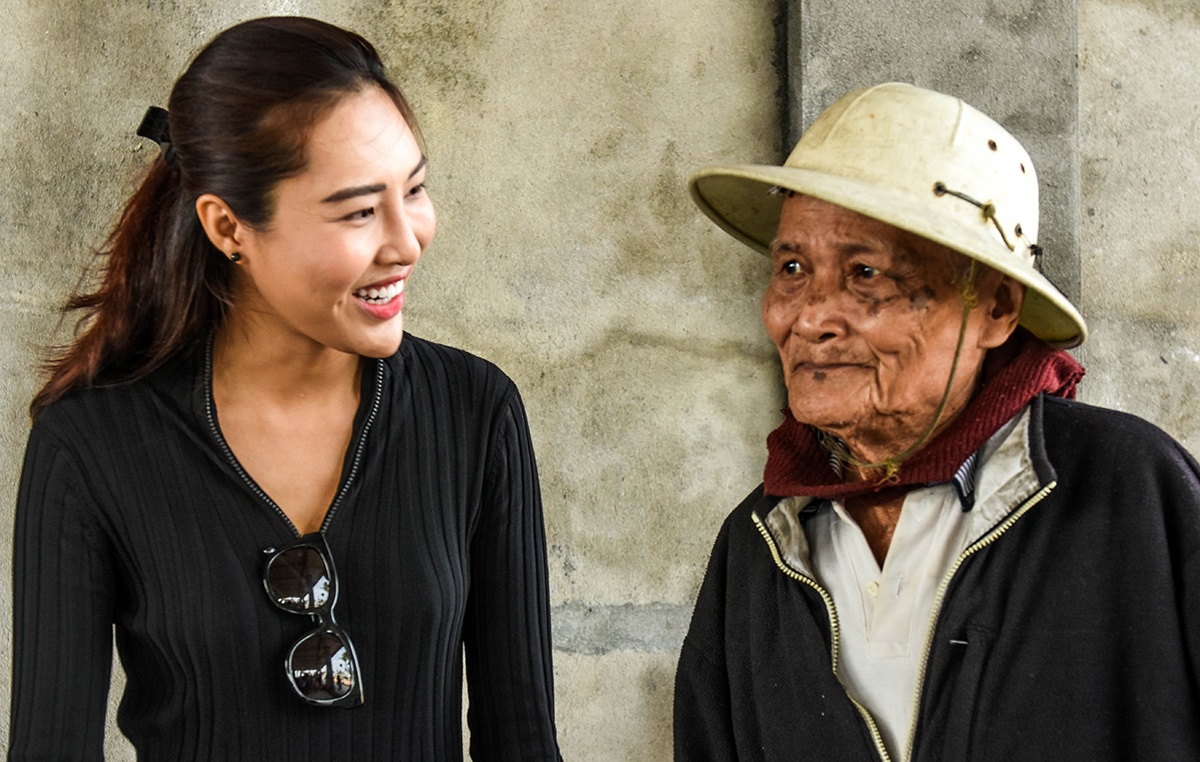 Nghe si Viet ket noi 'nu cuoi trai tim' o Quang Ngai hinh anh
