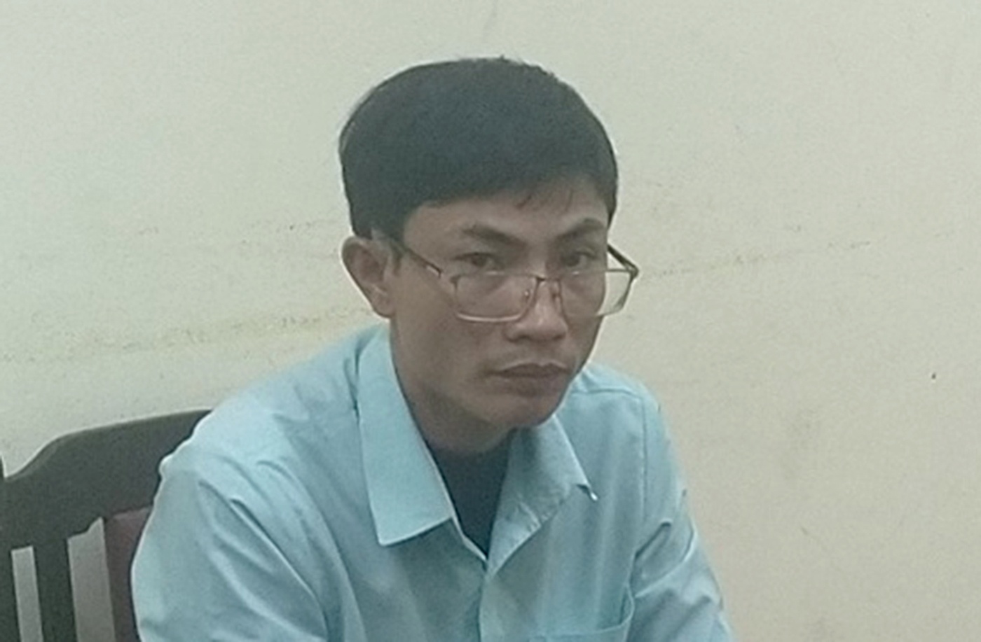 Tu xung nguoi nha lanh dao, chiem doat tai san 36 nguoi hinh anh