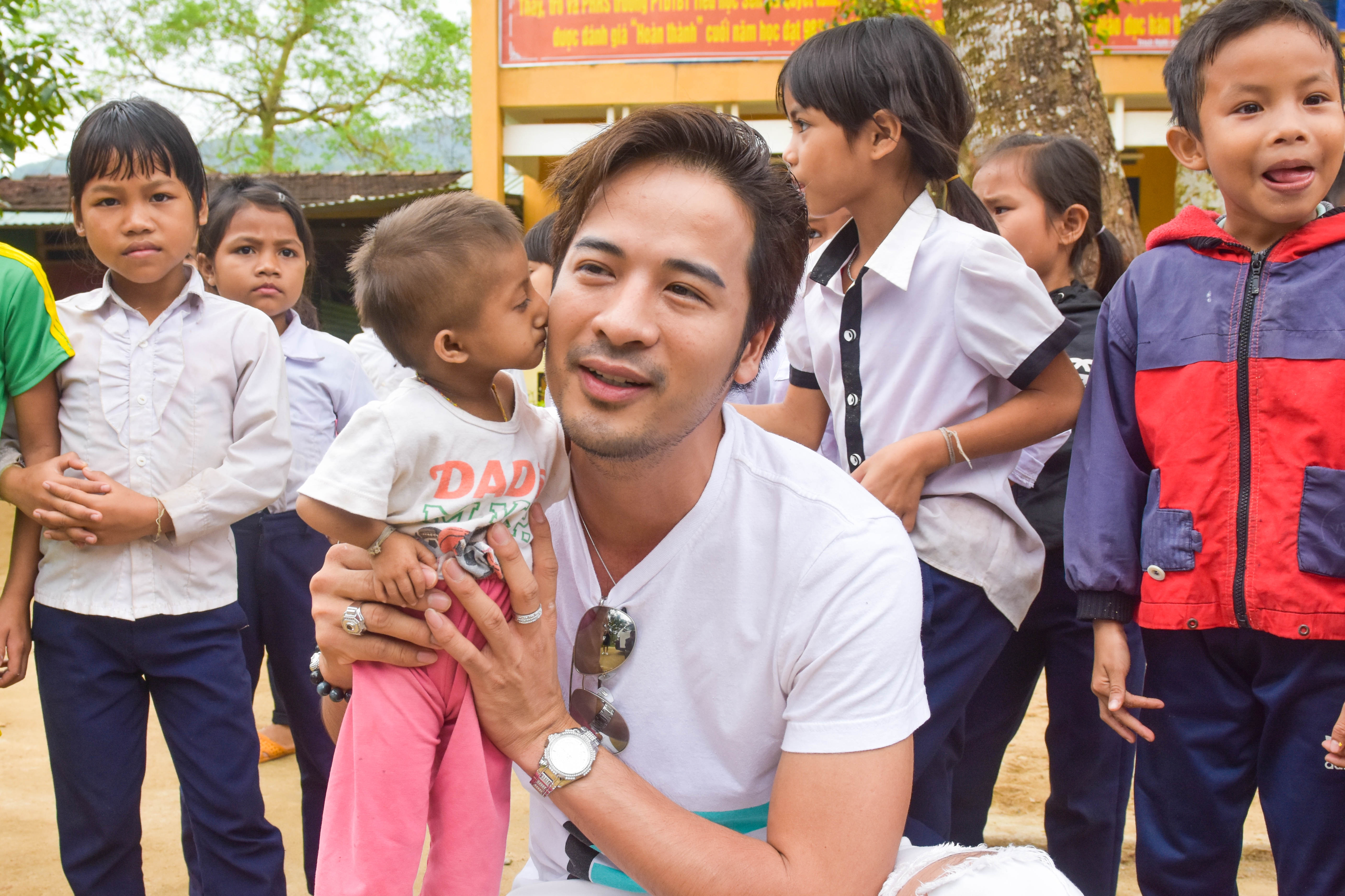 Ao moi mua xuan Quang Ngai anh 3