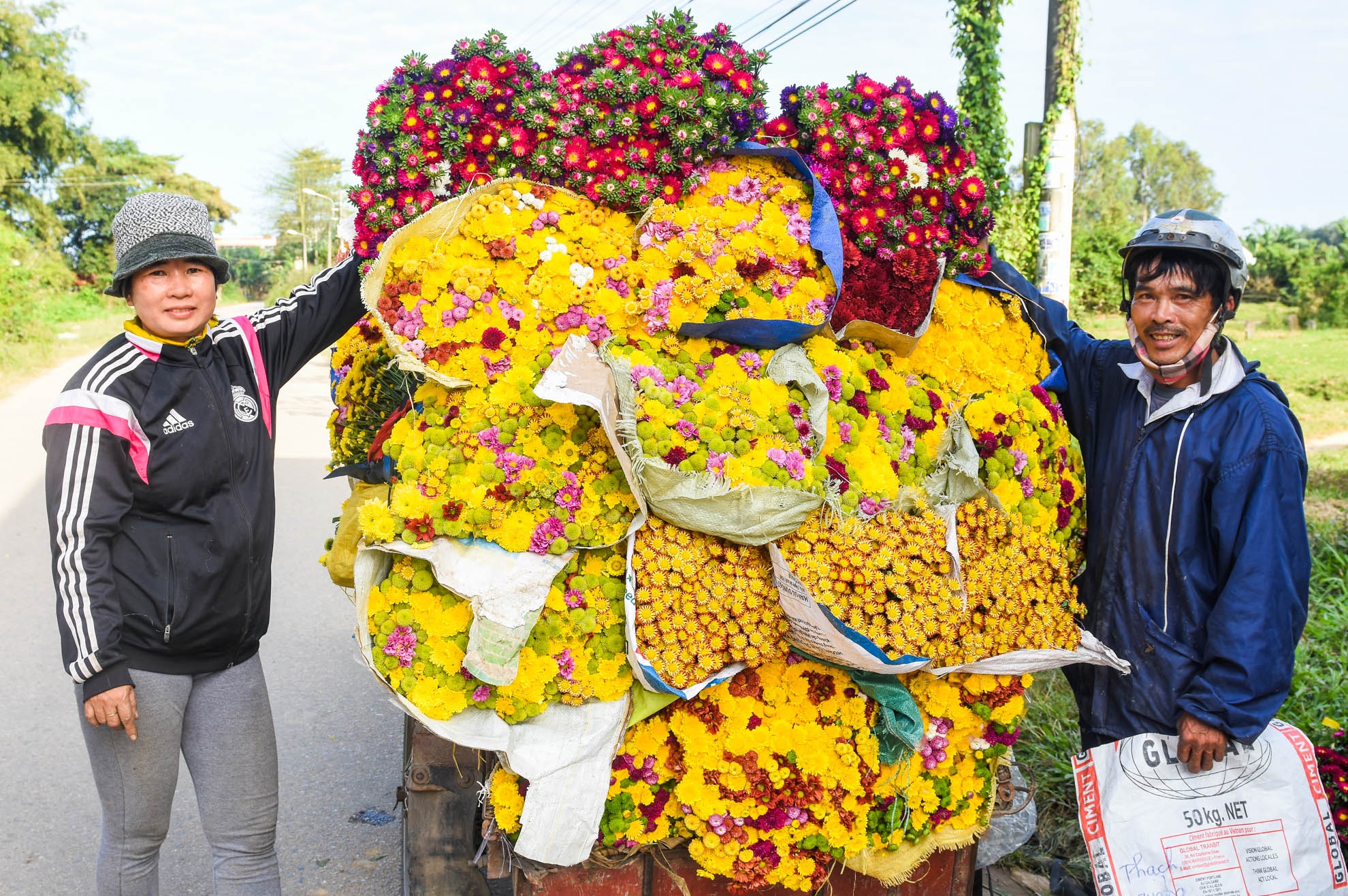 Nhon nhip lang hoa cuc ven song Tra Khuc anh 10