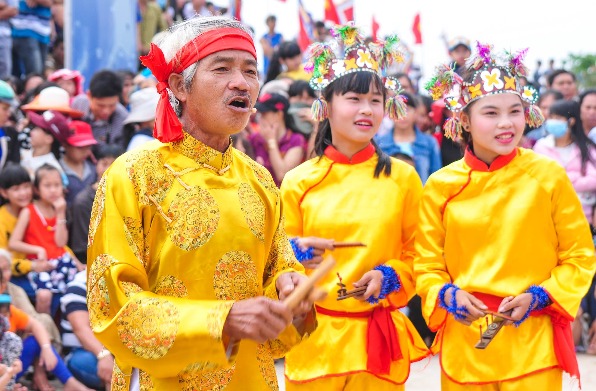 Le hoi cau ngu Sa Huynh anh 2