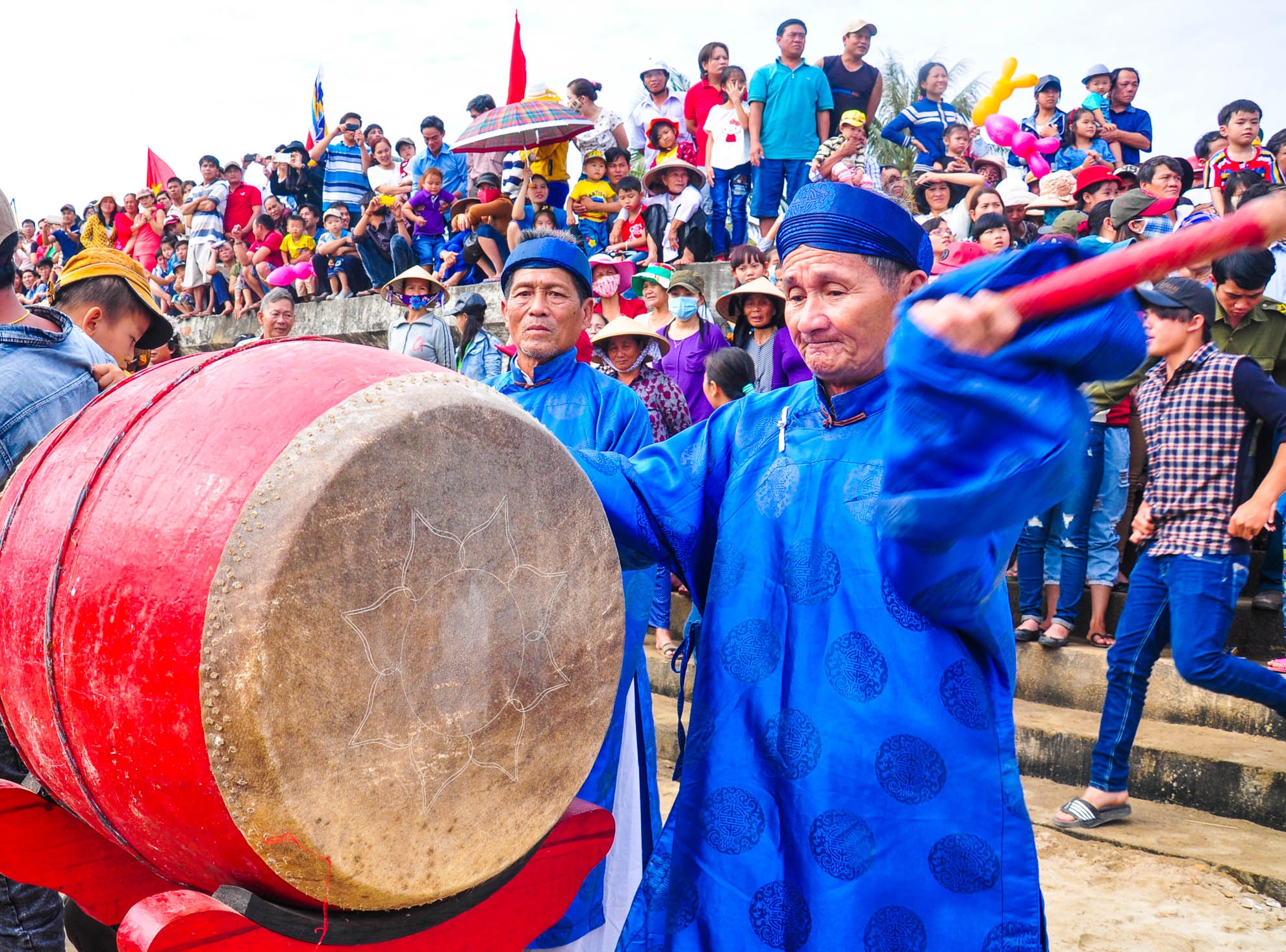 Le hoi cau ngu Sa Huynh anh 5