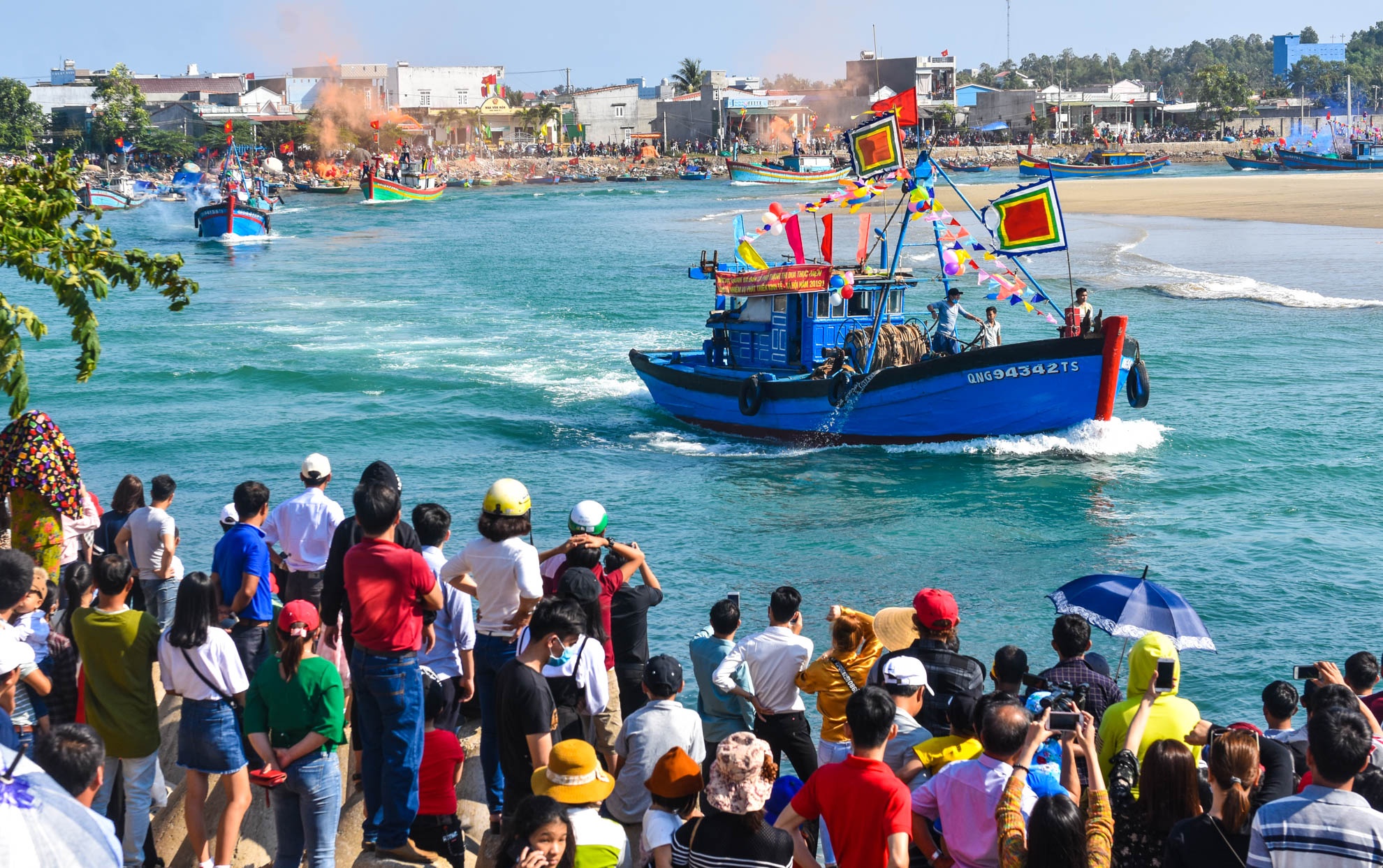 Le hoi cau ngu Sa Huynh anh 8