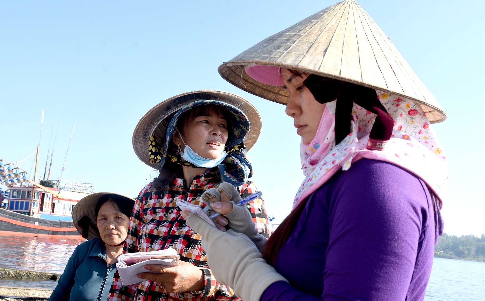 Ngu dan Quang Ngai trung ca com dau nam anh 5