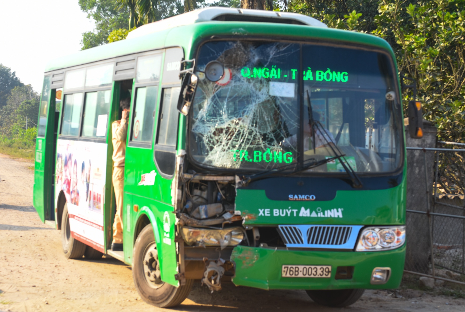 Tai nan giao thong Quang Ngai anh 7