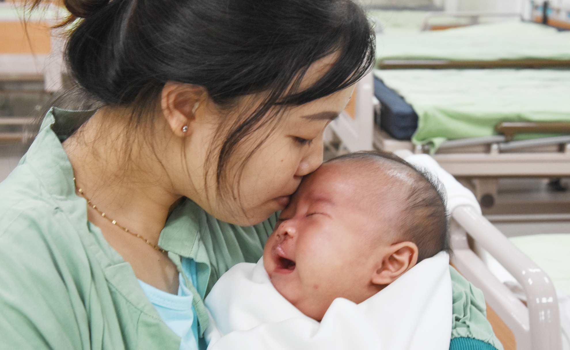 Phau thuat nu cuoi mien Trung anh 11