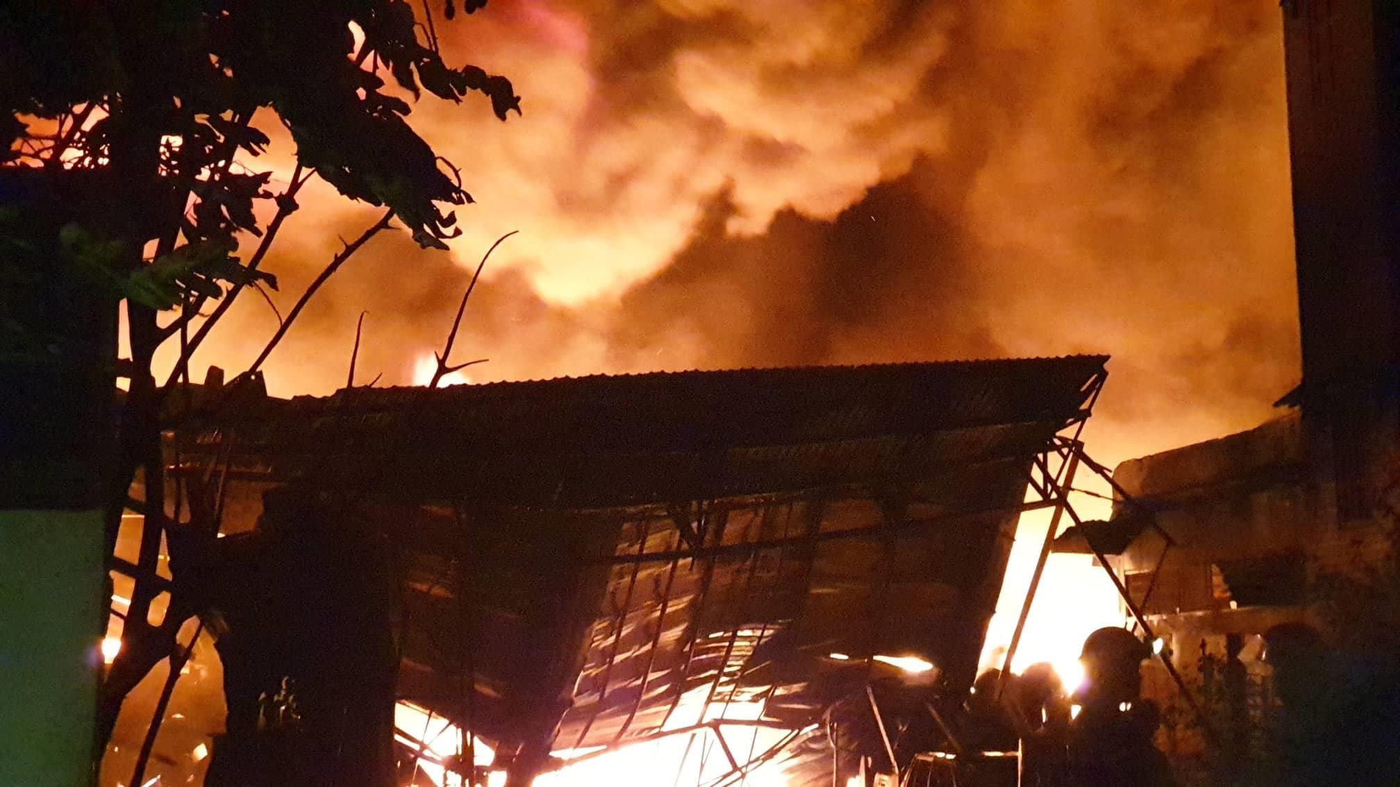 Chay xuong dau nhot Hoc Mon anh 2