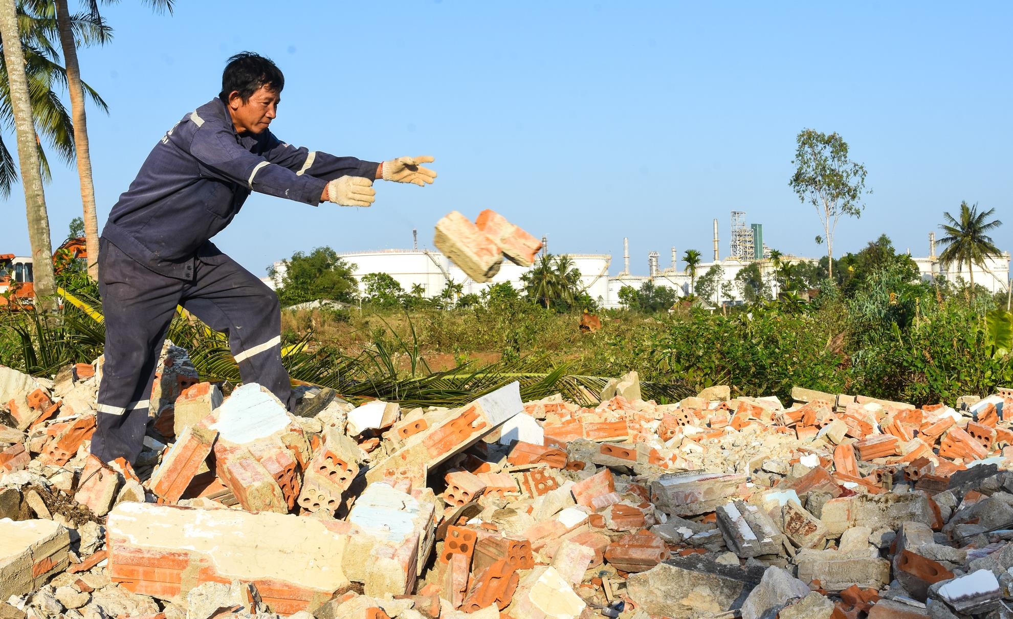 Mo rong loc dau Dung Quat anh 10