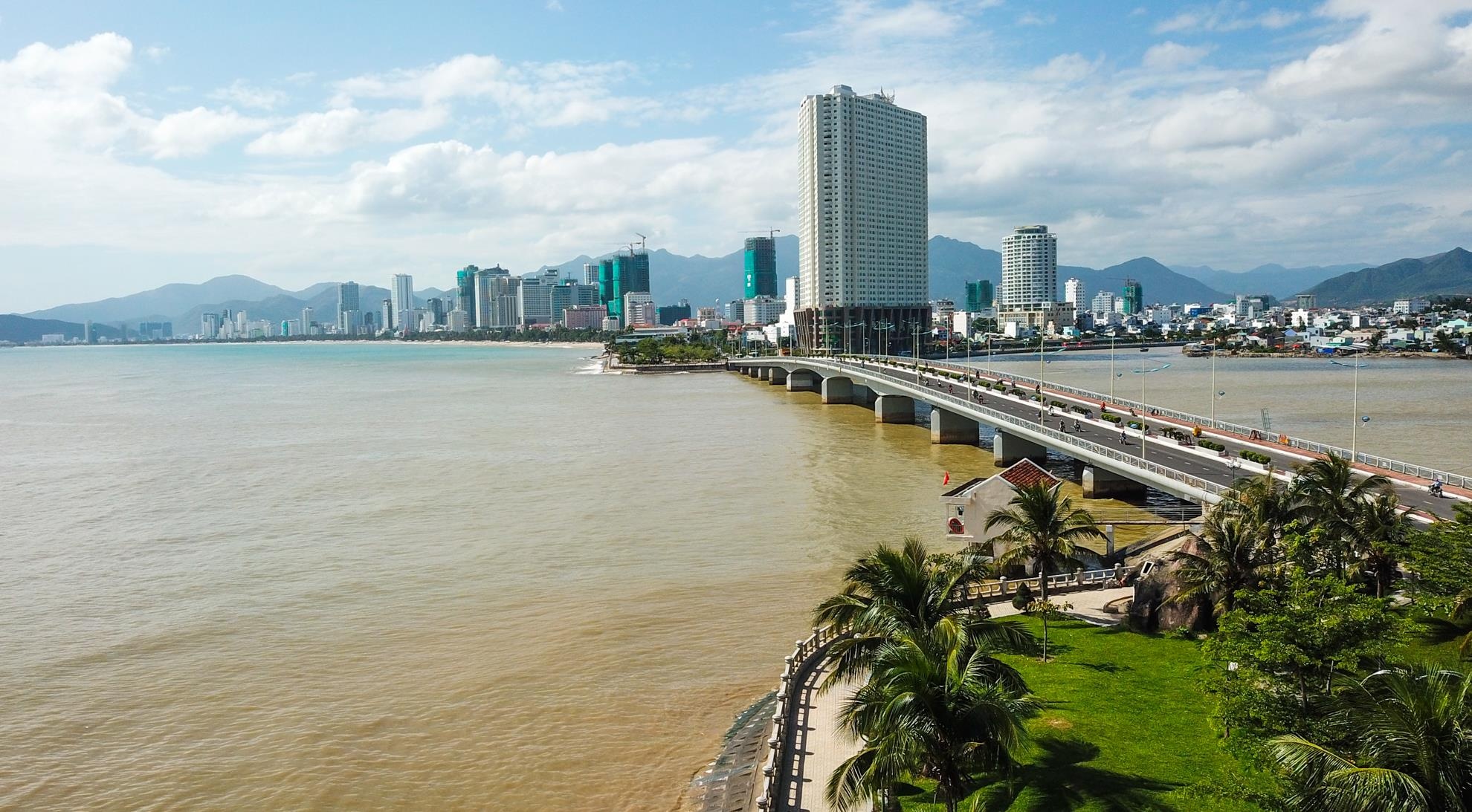 Cao ốc 'giết chết' Nha Trang ảnh 9 Cao oc 'giet chet' Nha Trang anh 9